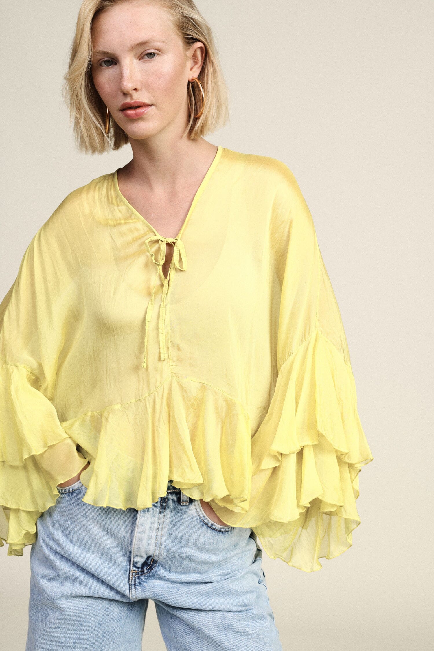 Chemise à larges volants Dixie