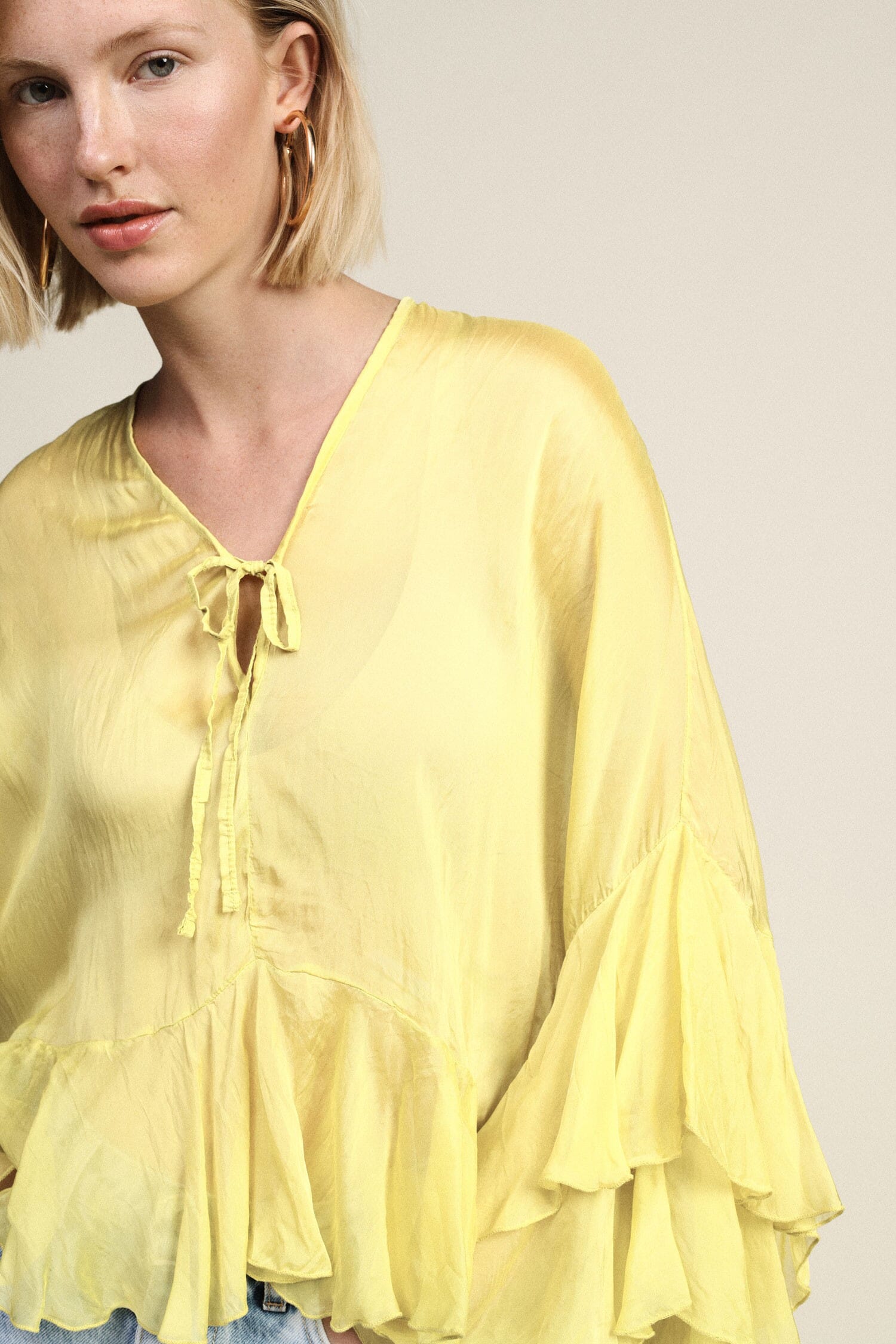 Chemise à larges volants Dixie