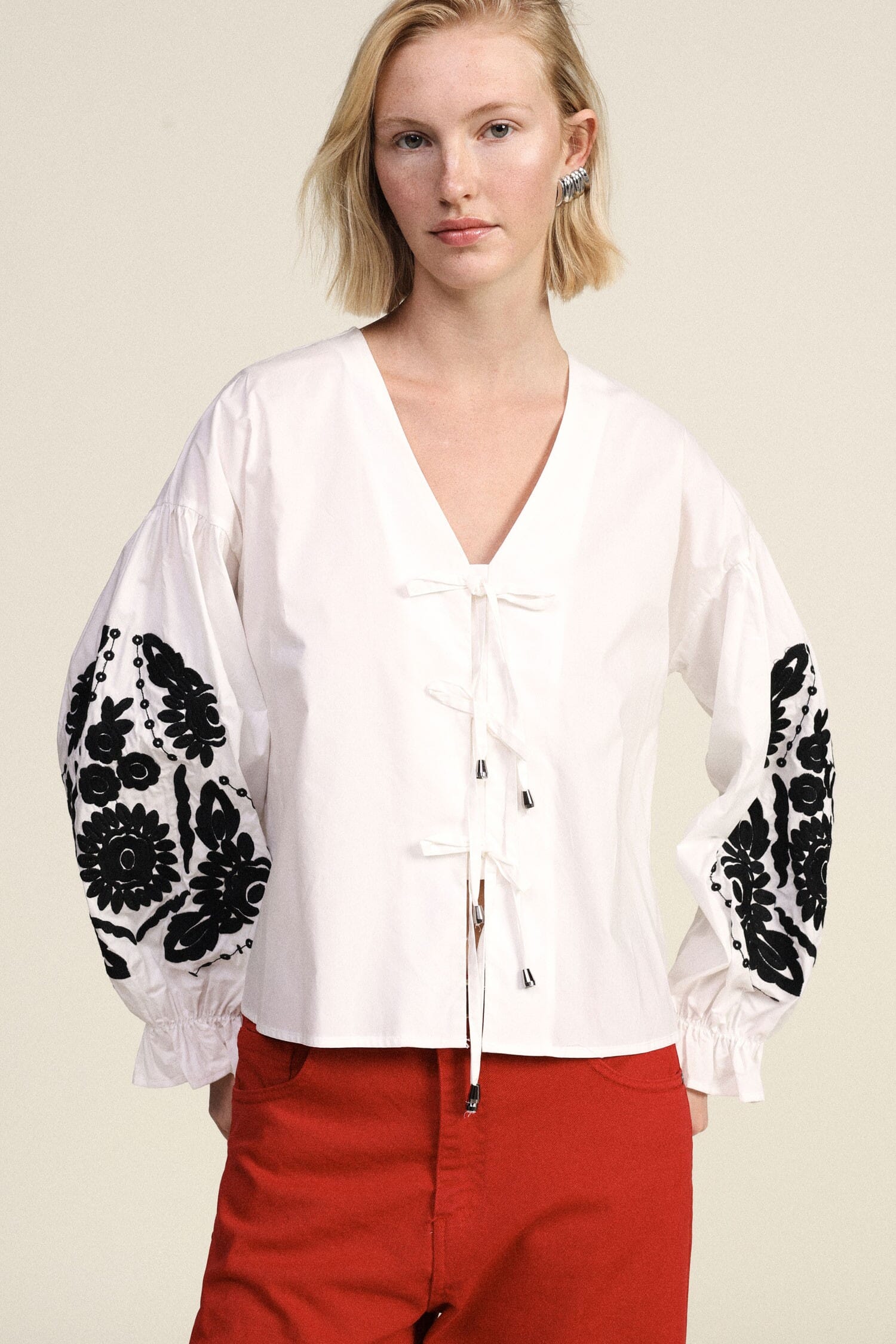 Wide Blouse With Floral Embroidery And Dixie Laces