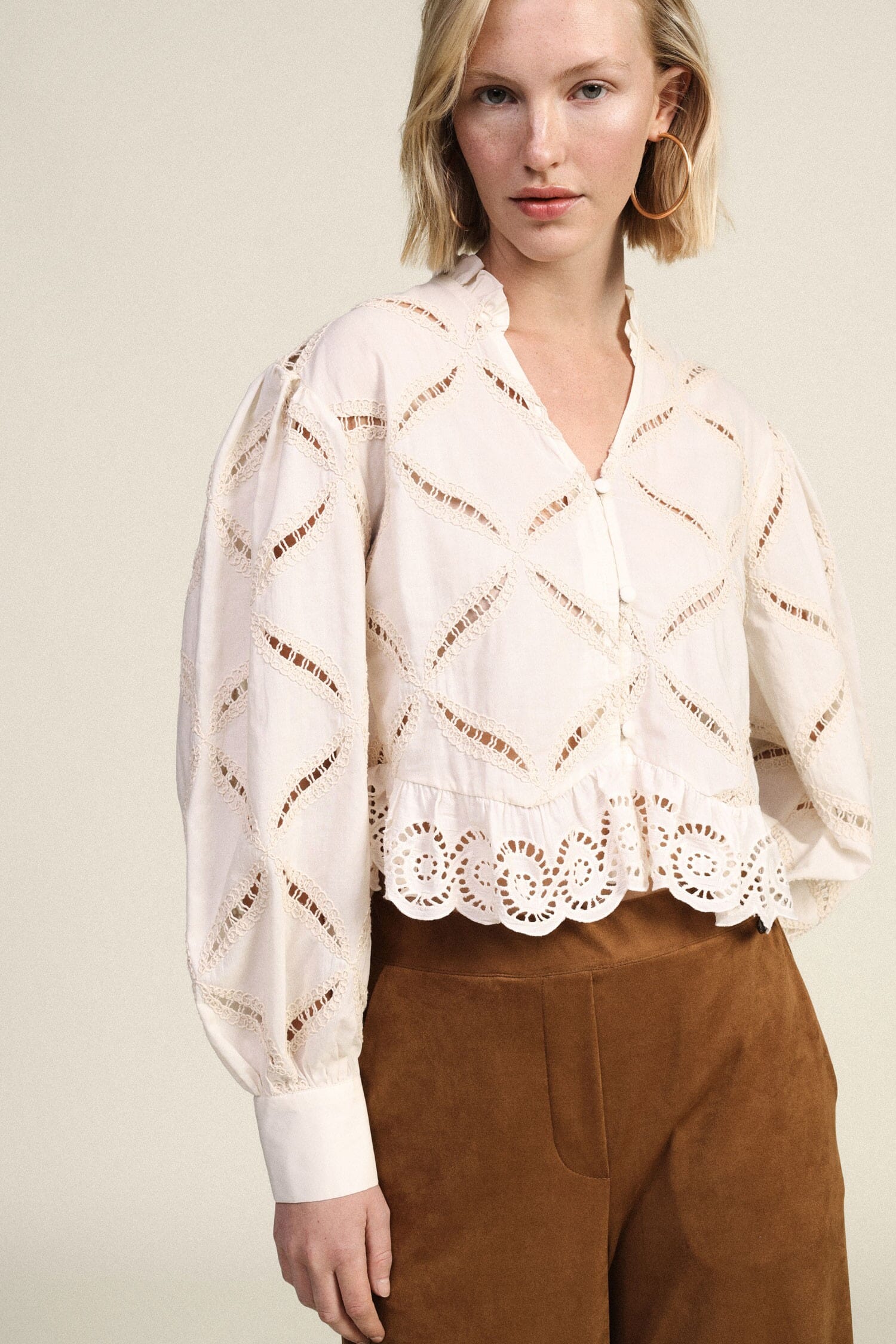 Embroidered Shirt With Wide Sleeves And Scalloped Hemline Dixie