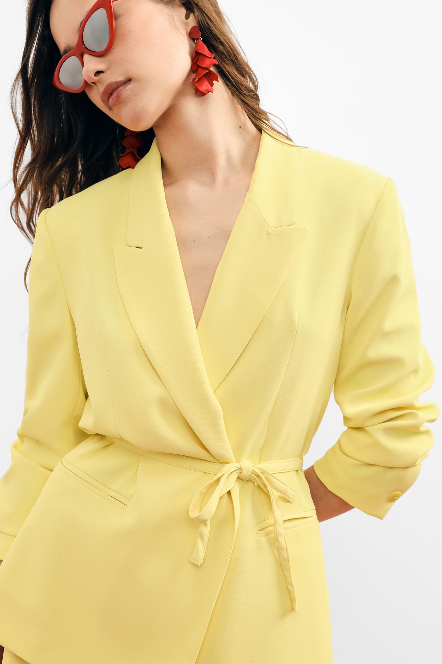 Blazer Con Cintura E Tasche A Filetto Please