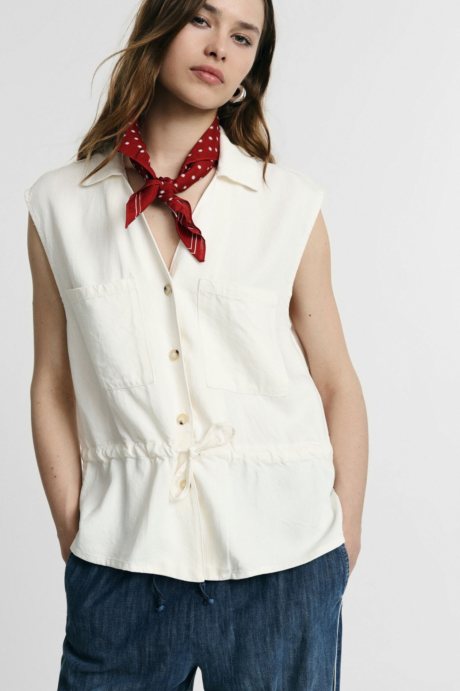 Gilet Senza Maniche Con Coulisse E Tasche Frontali Please