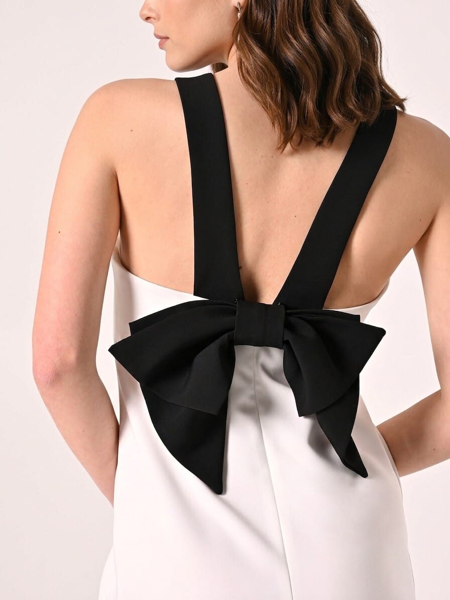 Abito Corto Bicolor In Tessuto Tecnico Con Fiocco Dietro Rinascimento