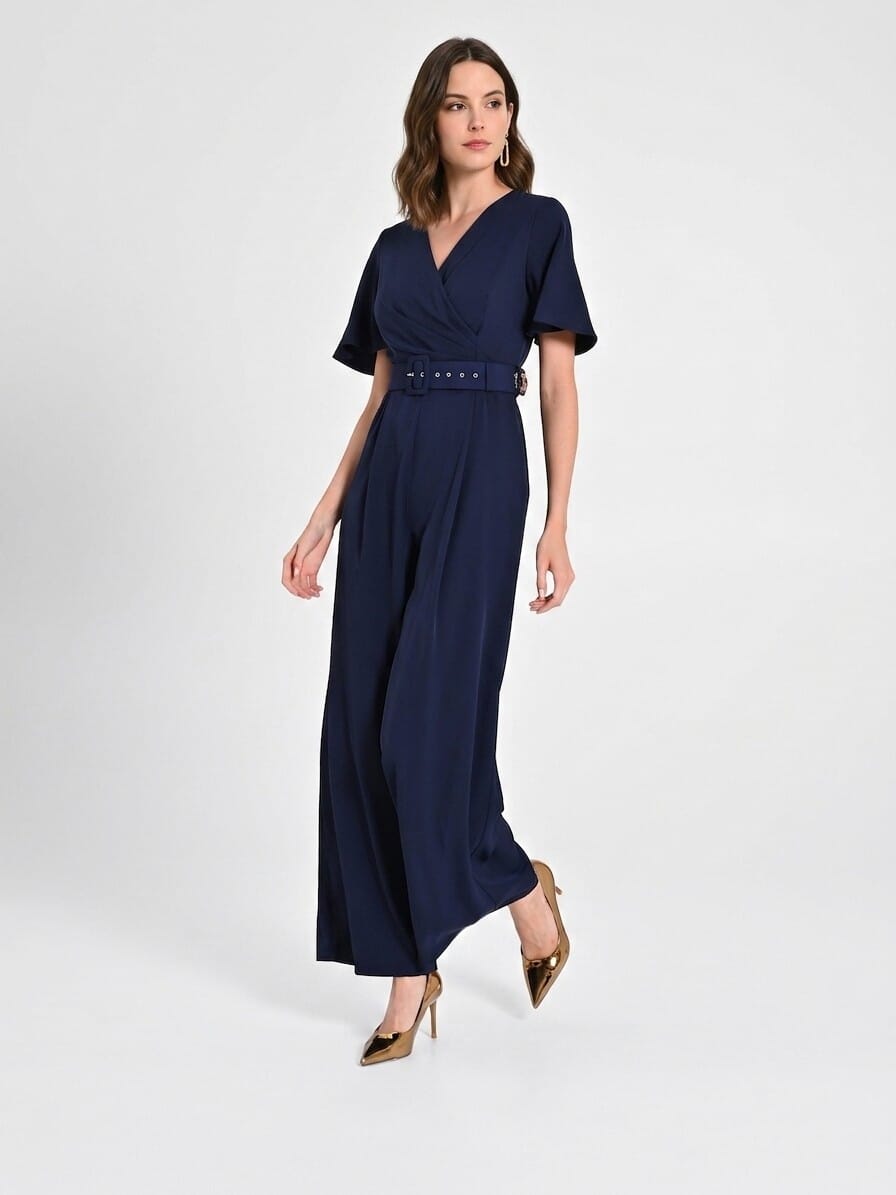Costume une pièce fluide avec ceinture rigide coordonnée et encolure croisée Rinascimento