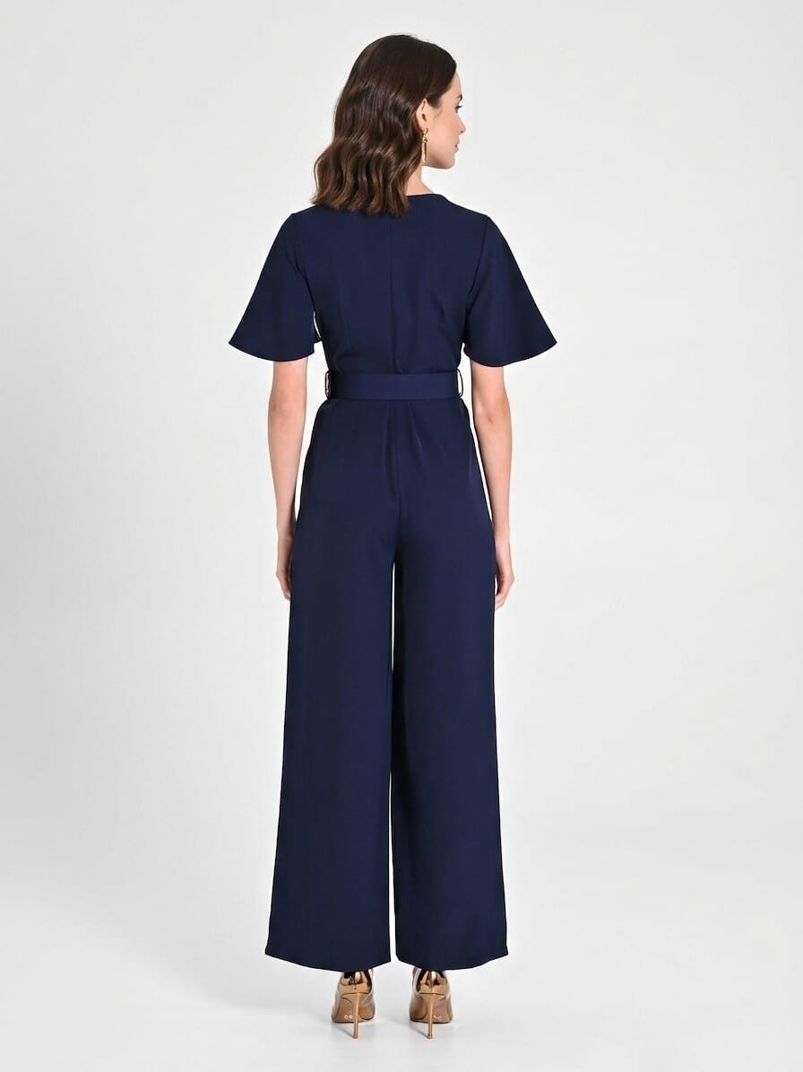 Costume une pièce fluide avec ceinture rigide coordonnée et encolure croisée Rinascimento