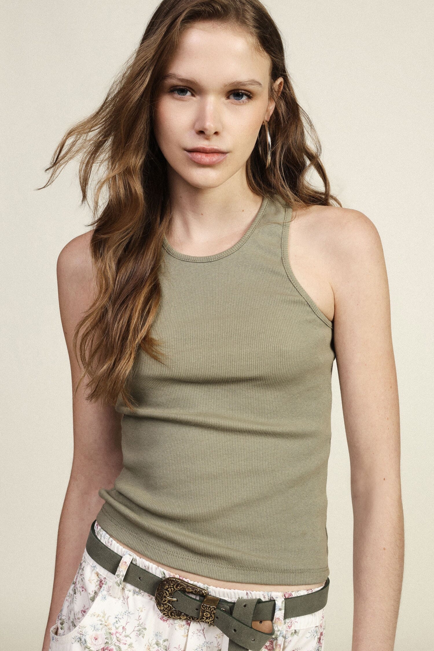 Top Smanicato A Costine Girocollo Fit Aderente Dixie