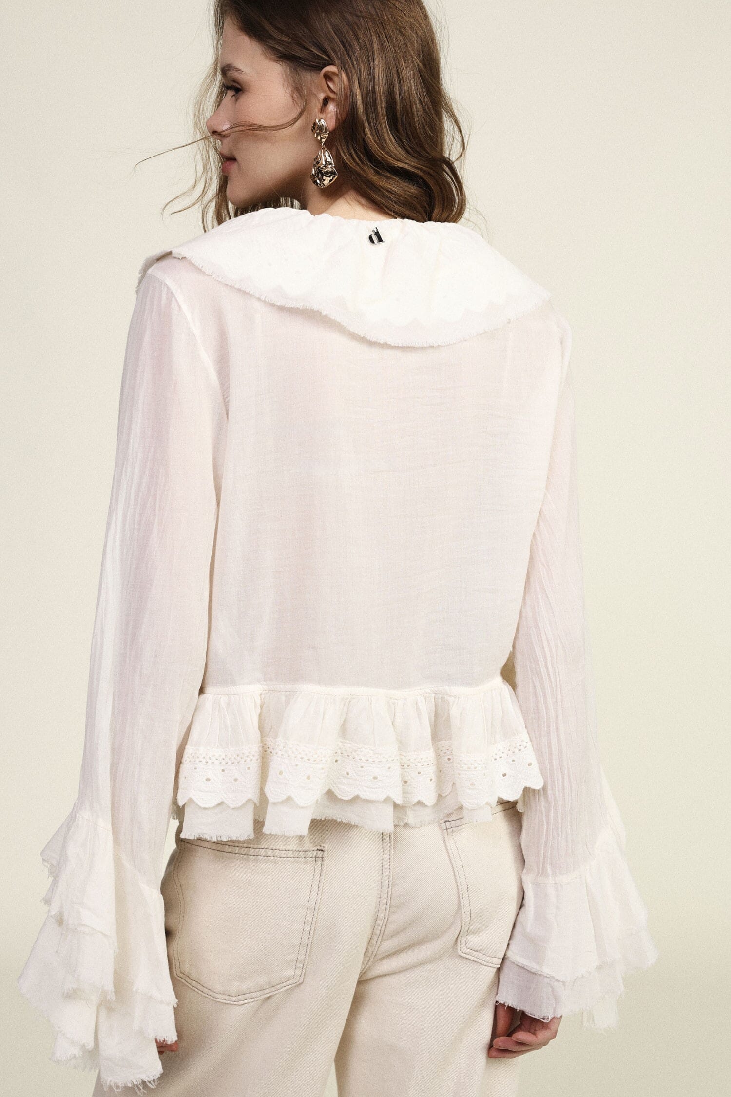 Short Blouse With Flounces And Wide Sleeves Dixie