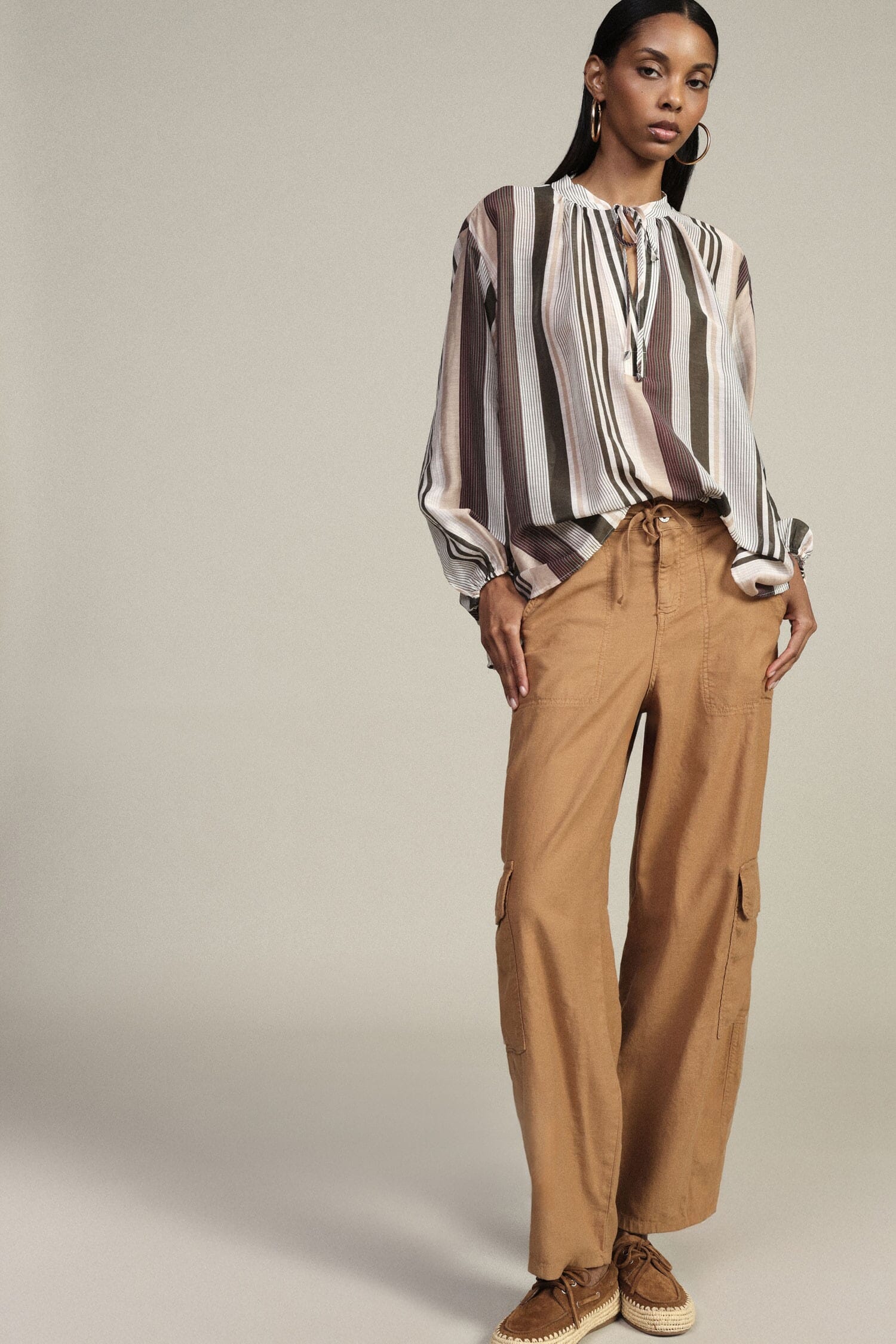 Pantaloni Palazzo Con Tasche Cargo Laterali Dixie