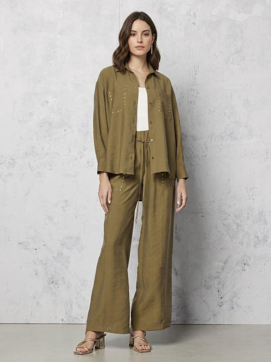 Pantalon de palais en tissu légèrement froissé avec clous Rinascimento