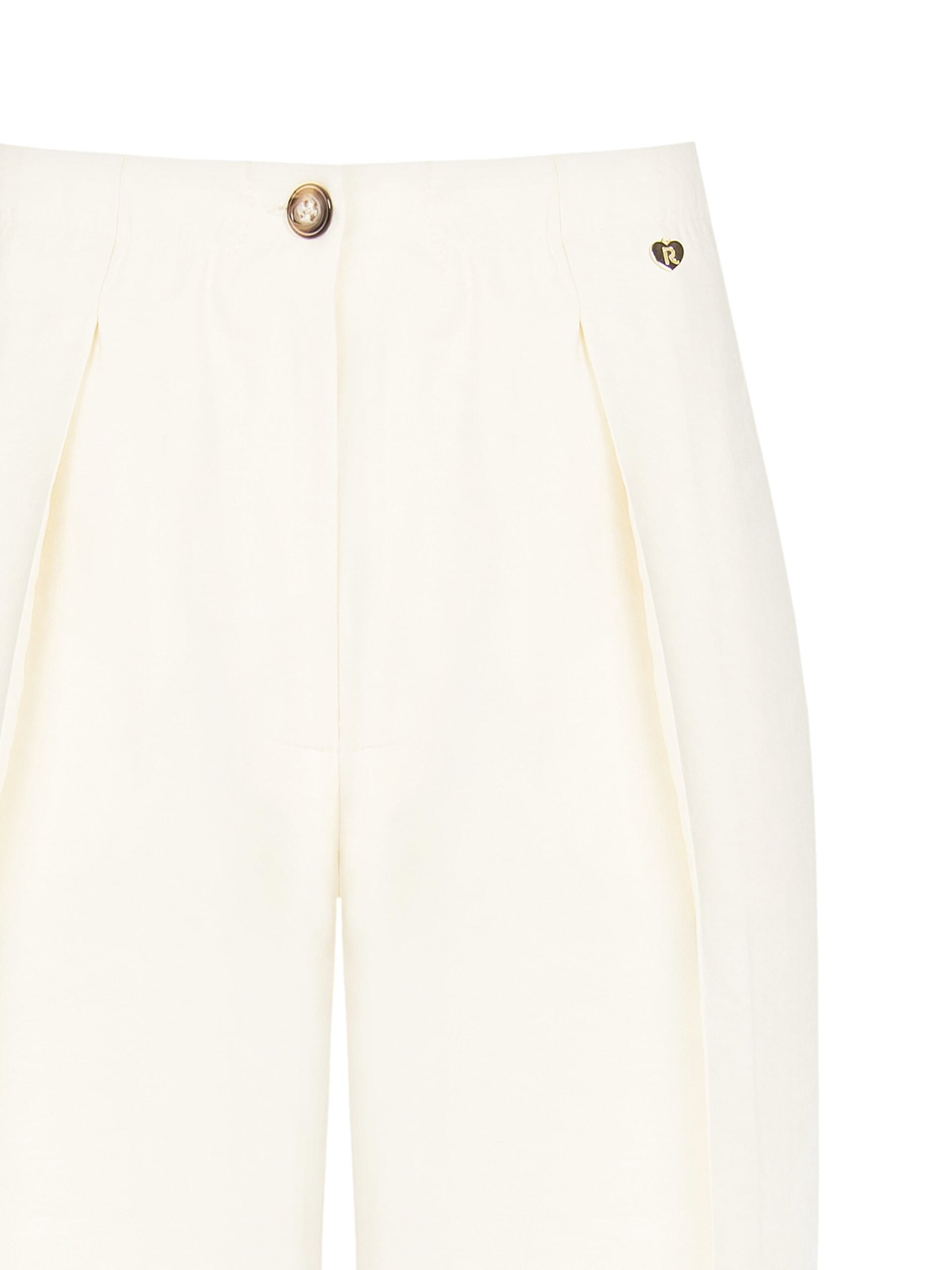 Fluid Modal Bermuda Shorts With Darts And Elastic Back Rinascimento