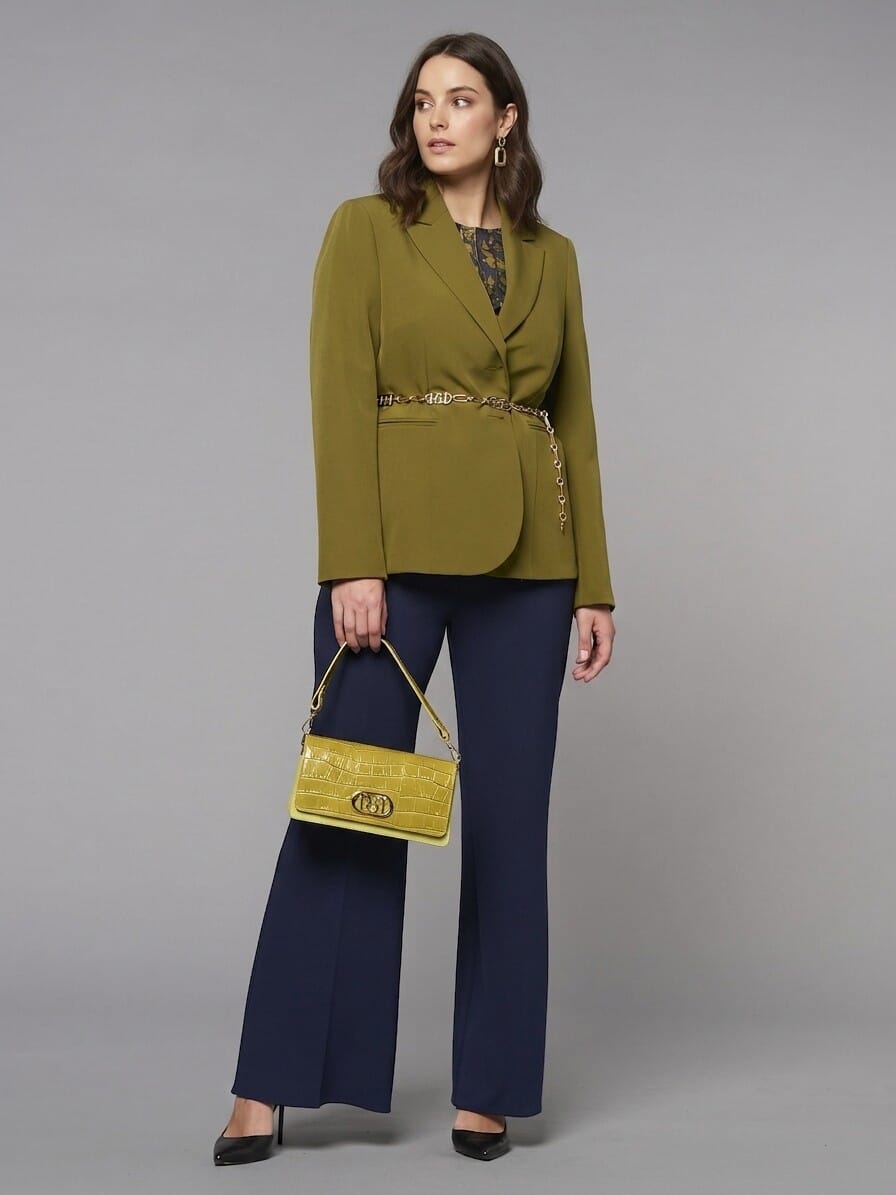 Rinascimento Curvy Blouse