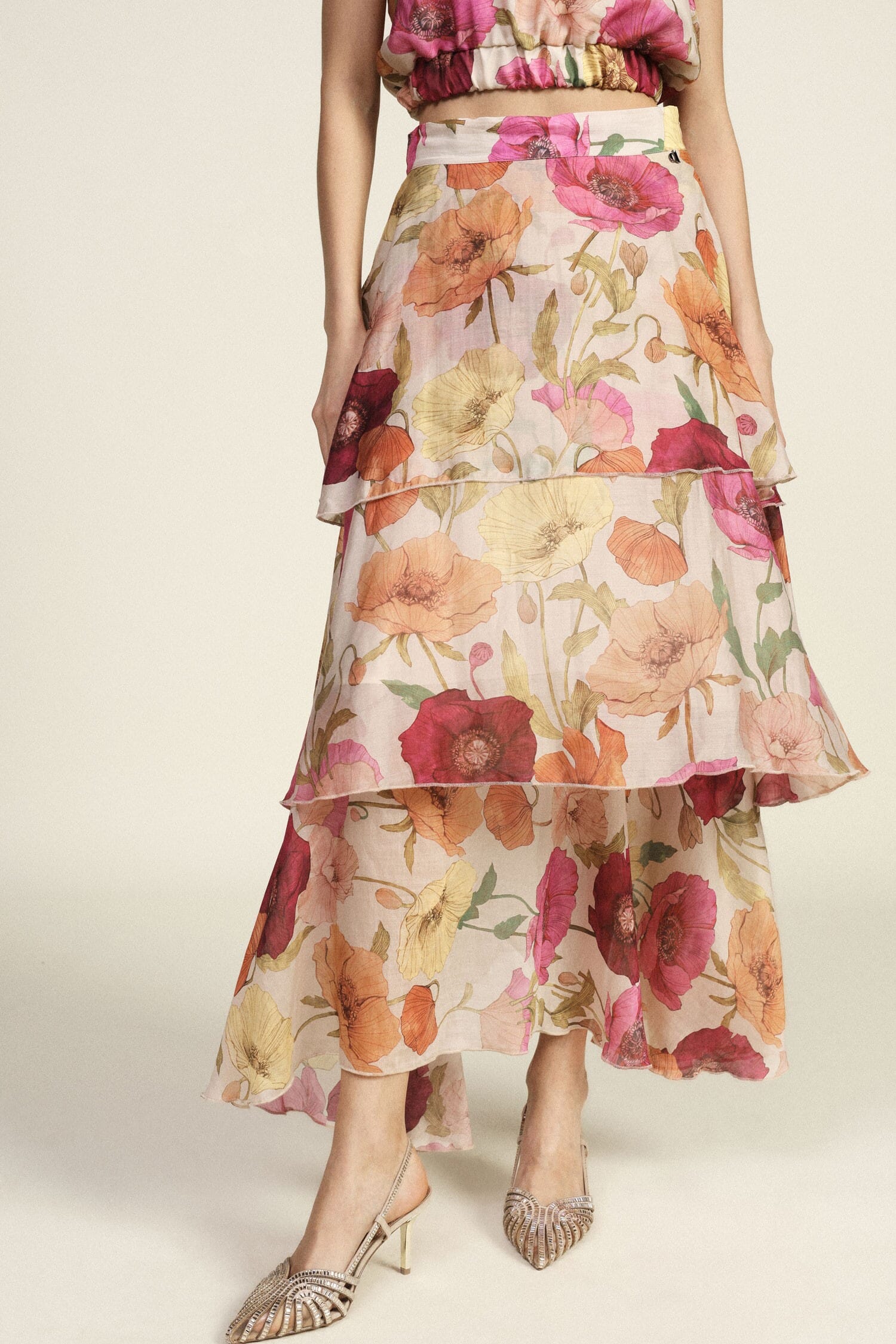 Jupe longue à volants avec imprimé floral asymétrique Dixie