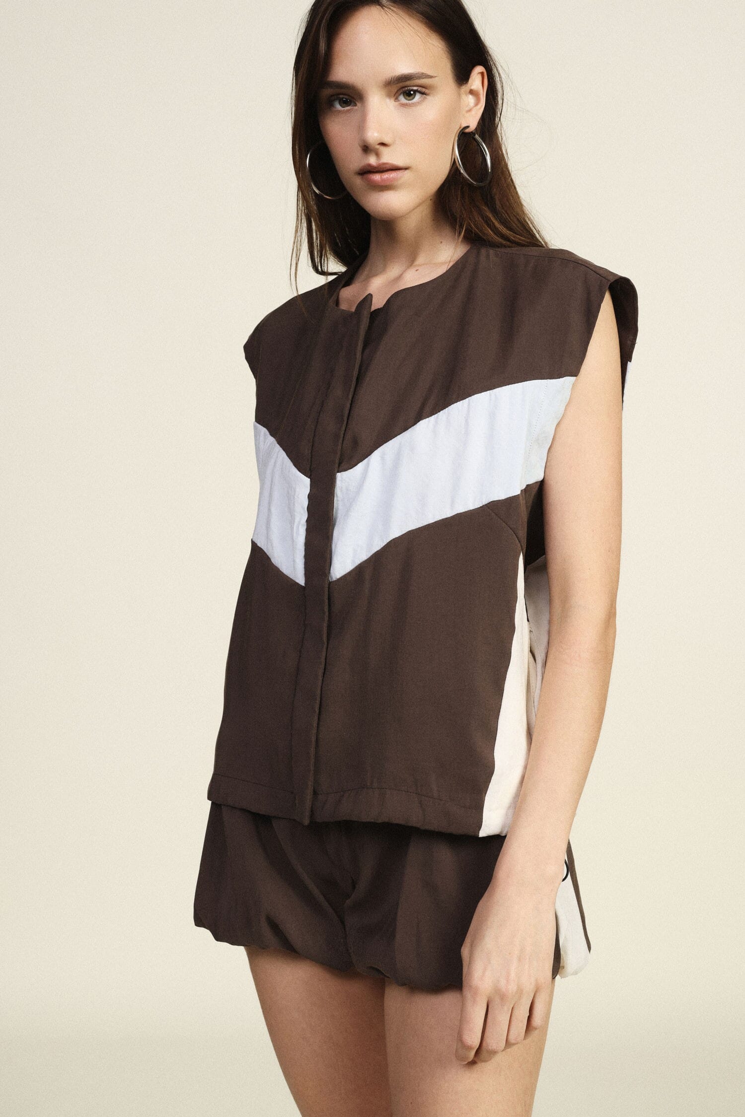Gilet Corto Con Motivo A Blocchi E Coulisse Dixie