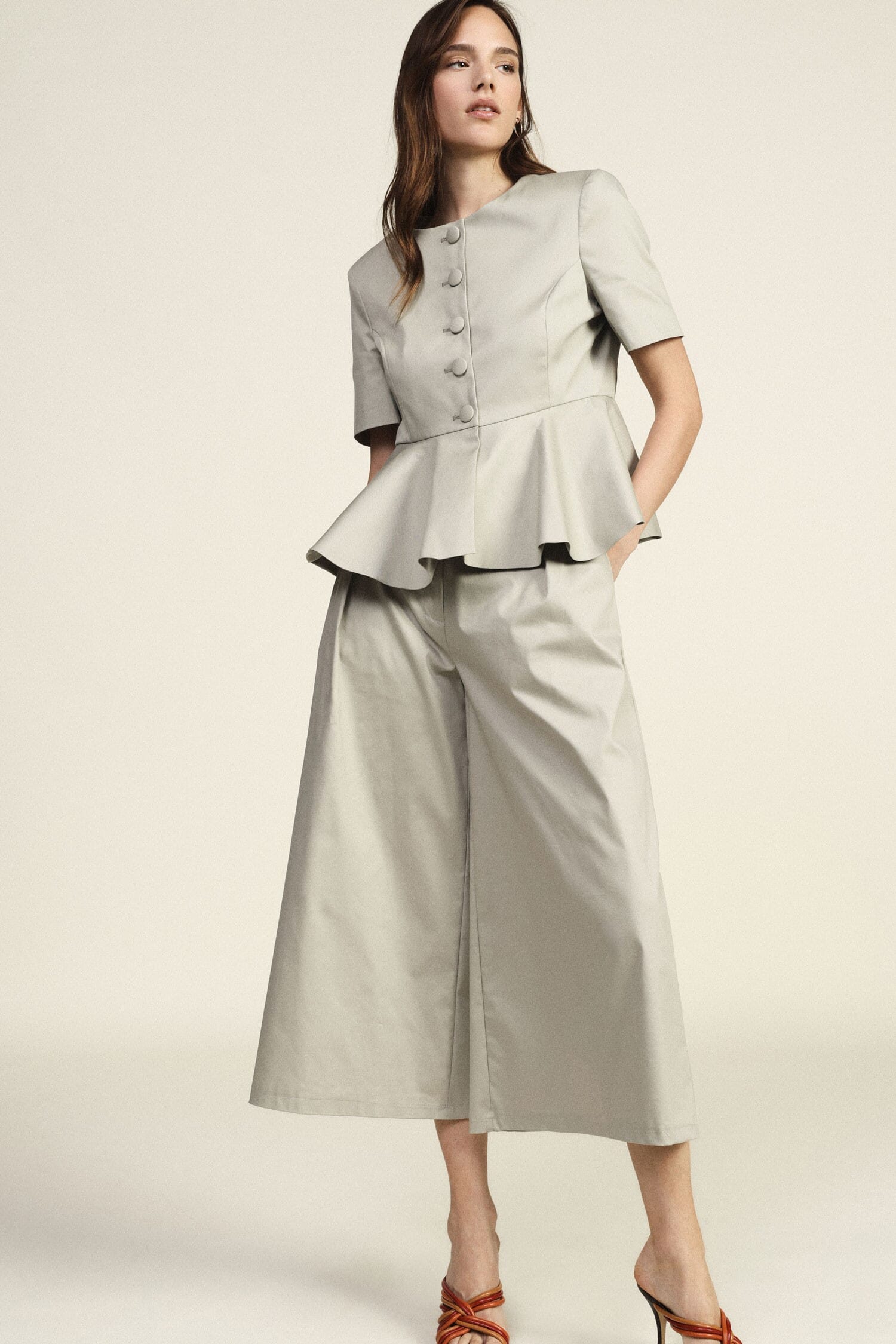 Palazzo Trousers With High Waist And Pleats Dixie