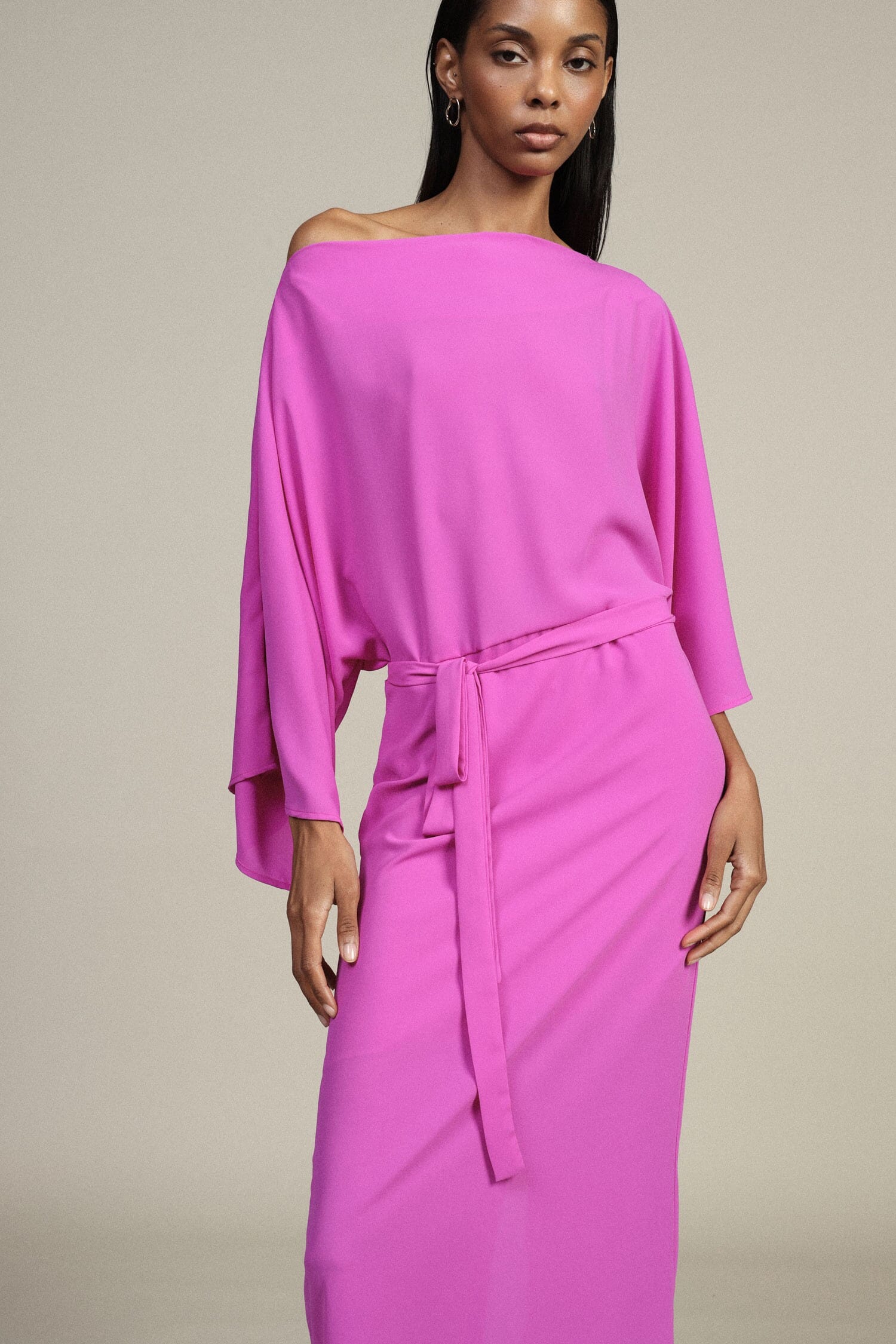 Robe midi à manches larges et ceinture Dixie