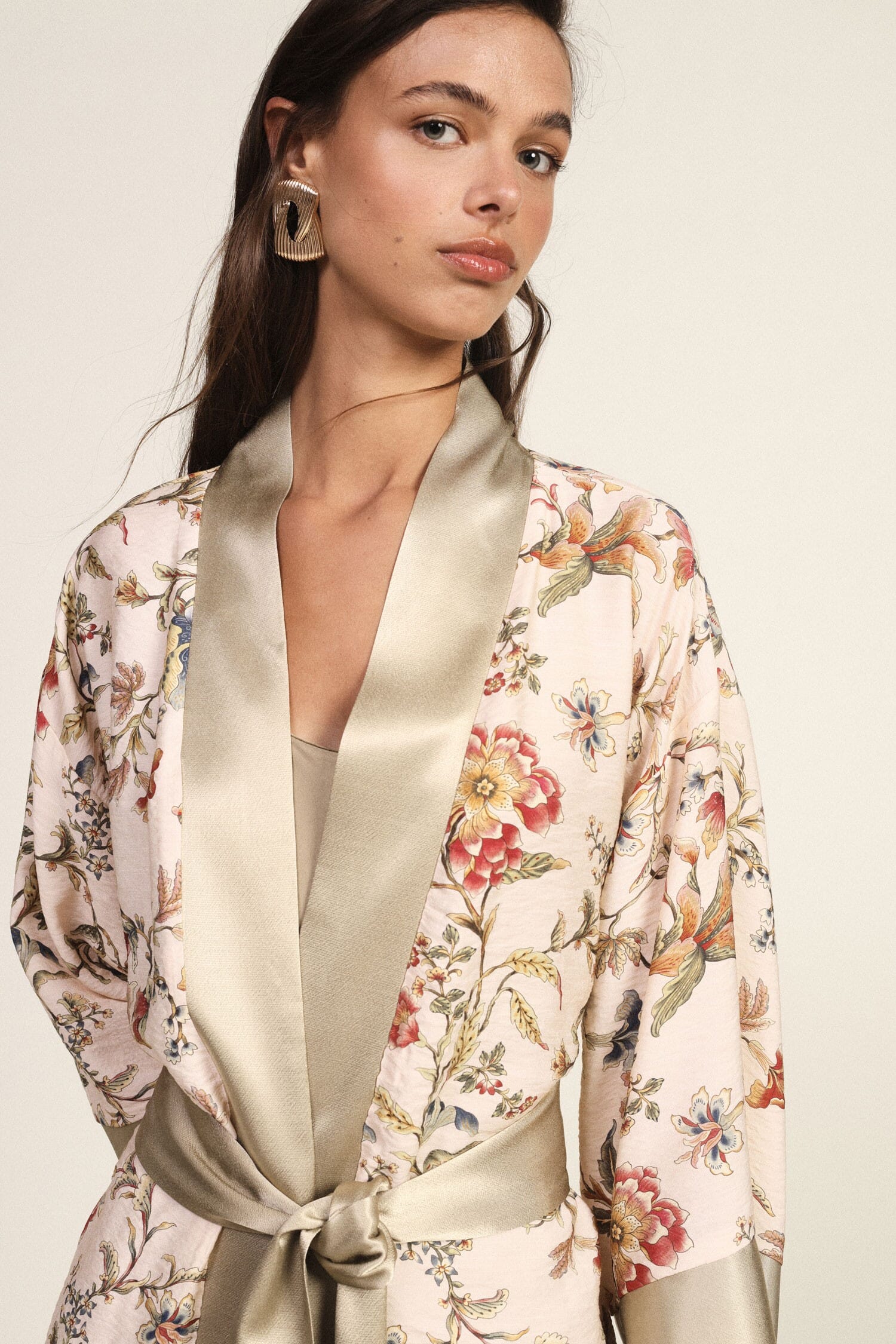 Cappotto Leggero Fantasia Floreale Con Cintura Dixie