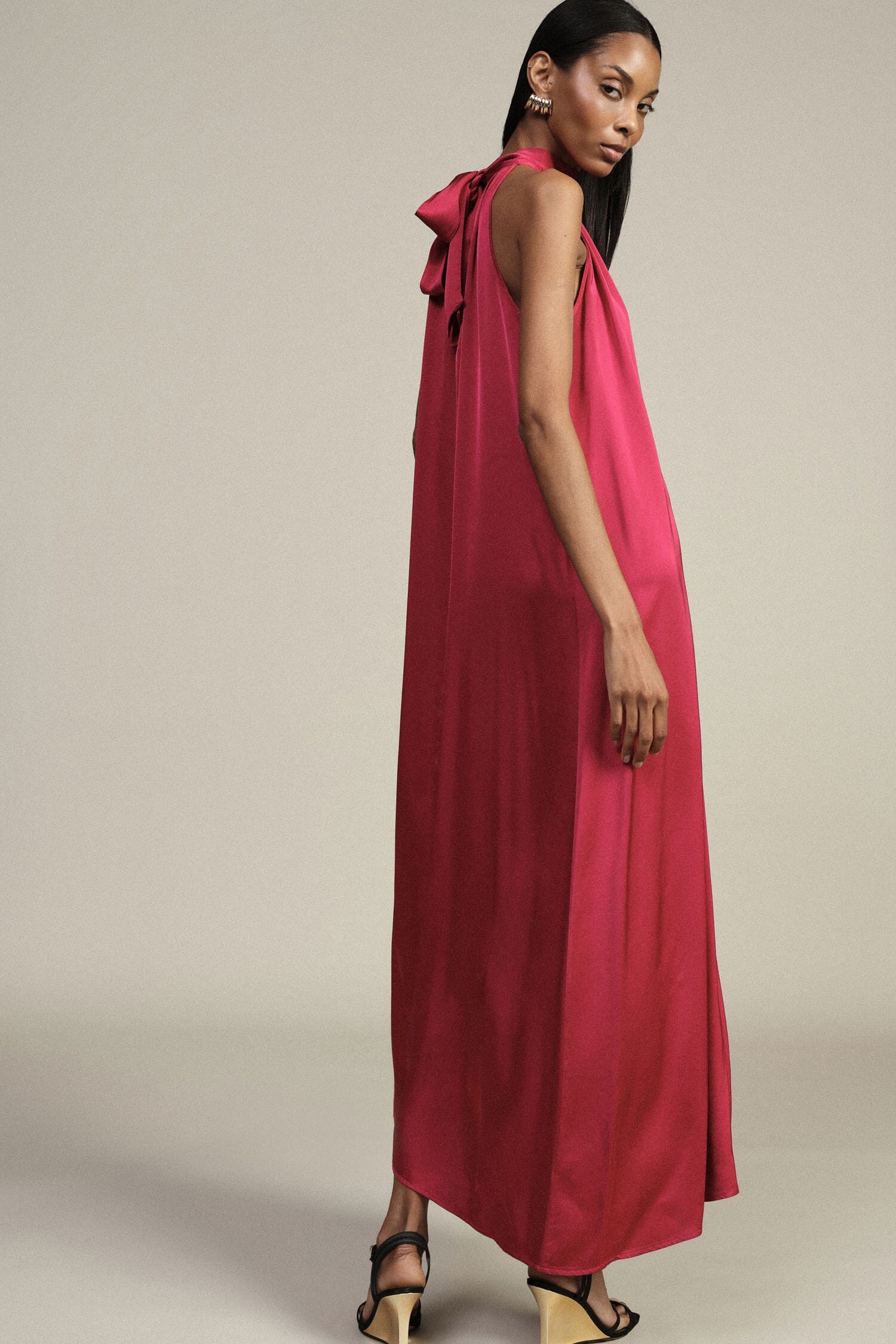 Robe longue avec encolure en dentelle Dixie