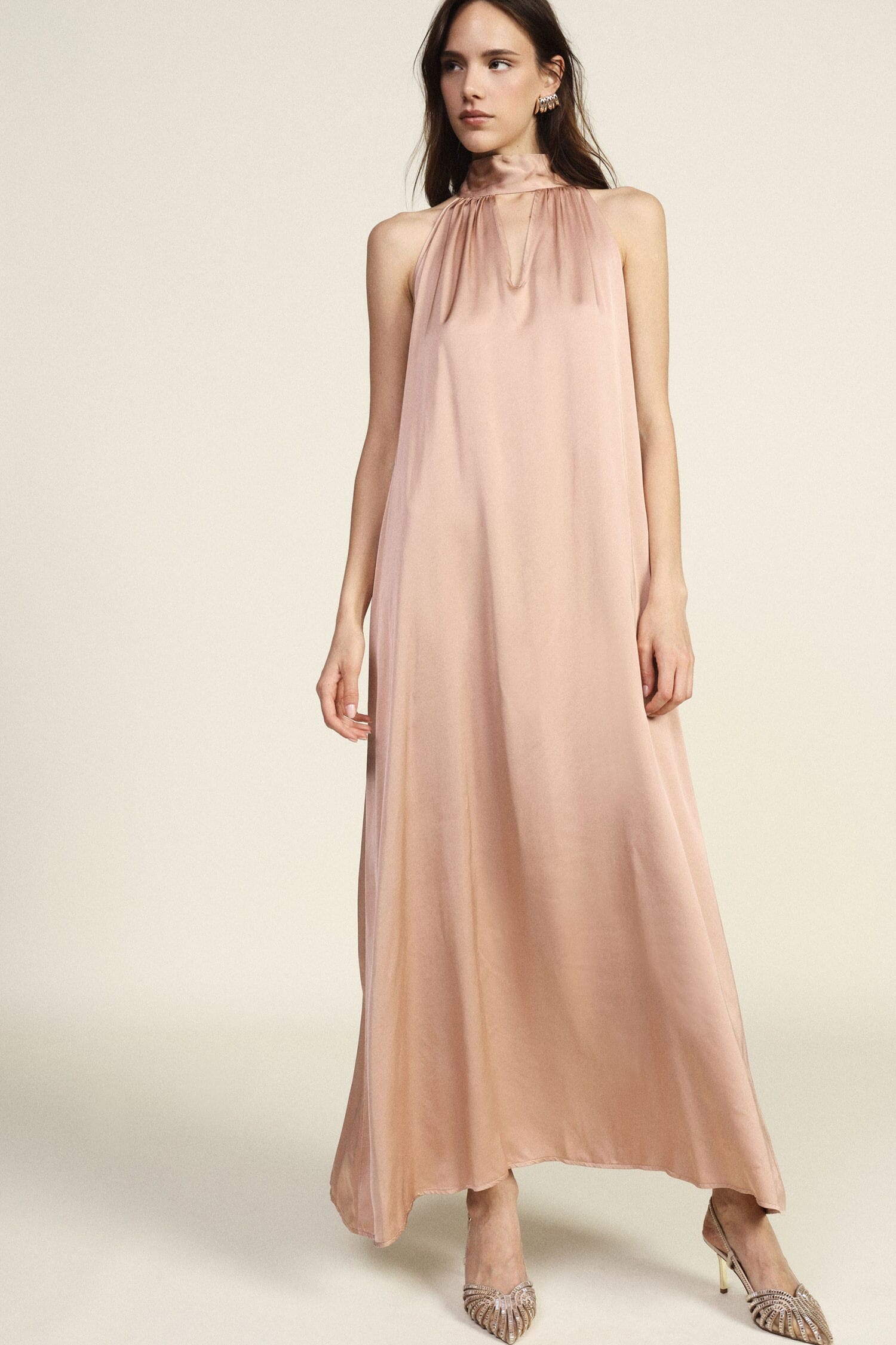 Robe longue avec encolure en dentelle Dixie