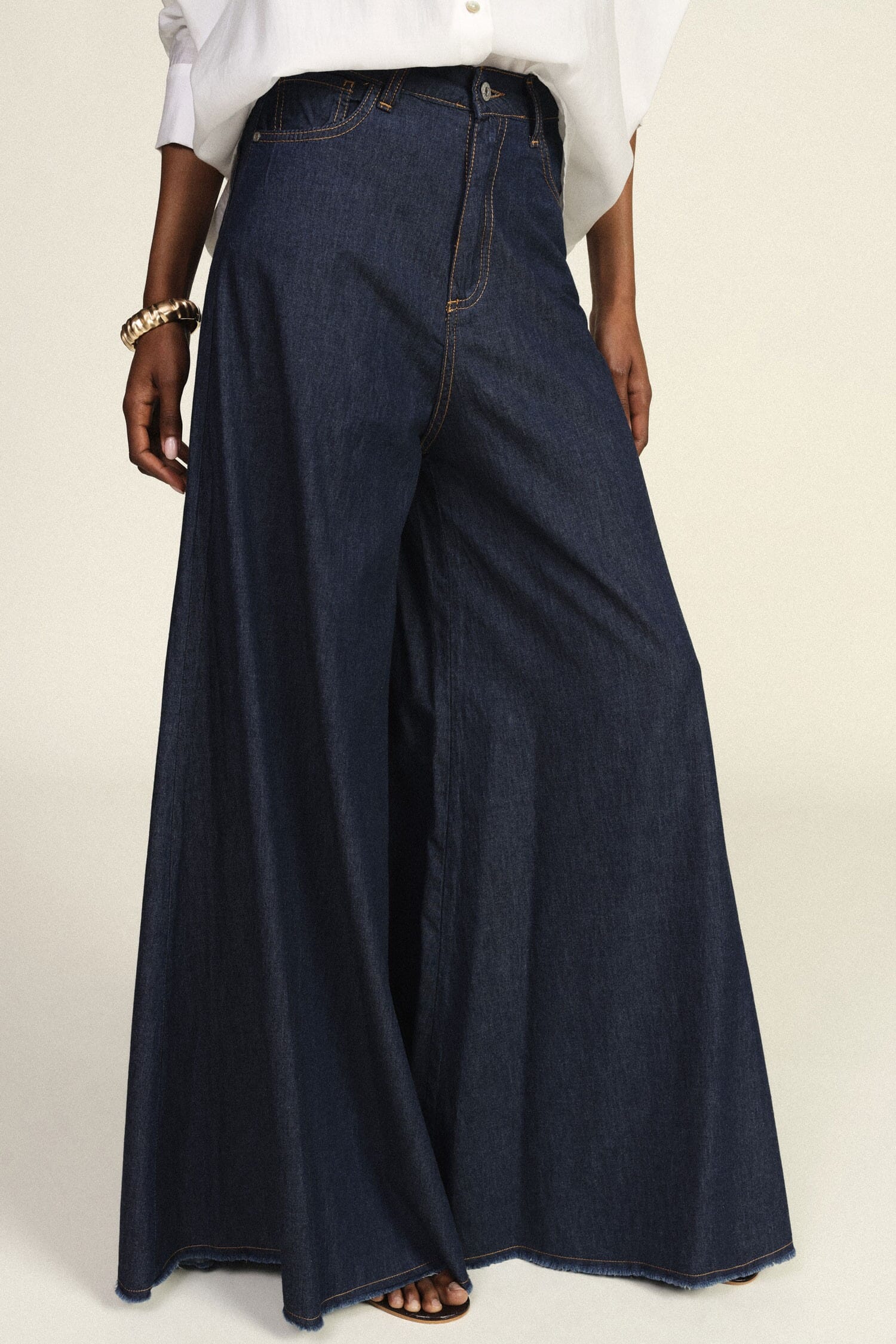 Pantaloni Palazzo Denim Con Fondo Sfrangiato Dixie