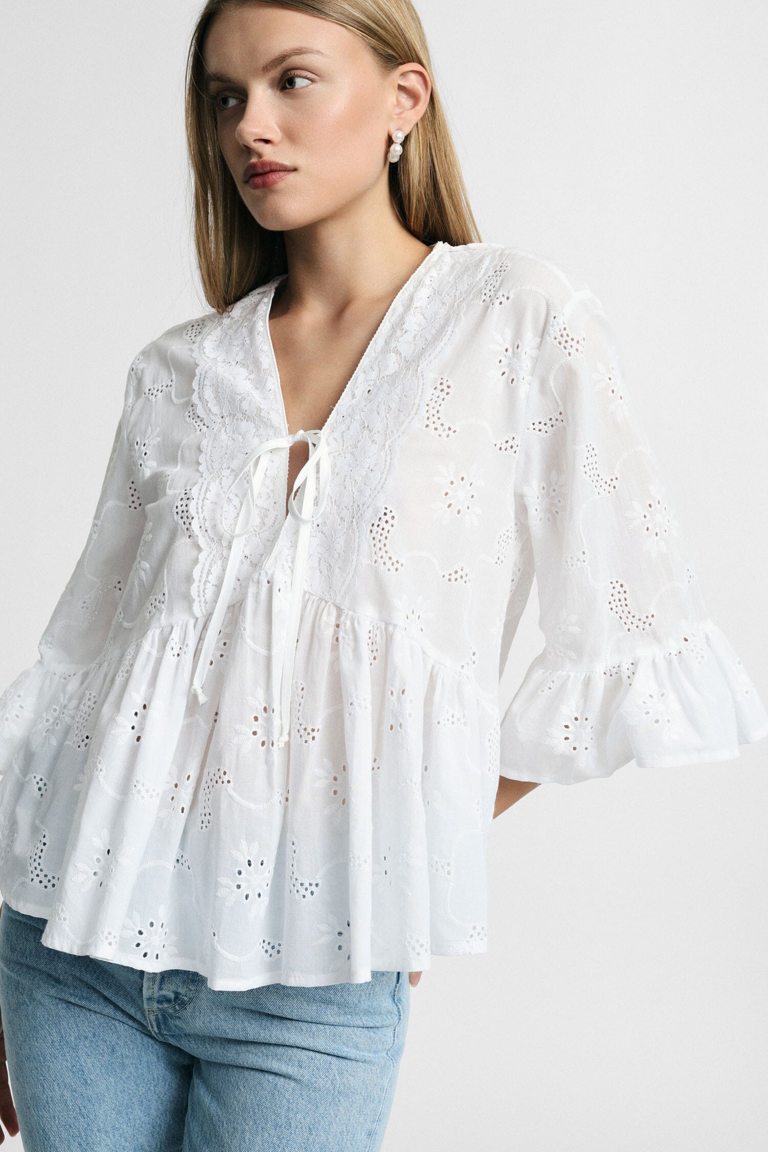 Blusa Ampia Con Maniche A Volant E Nodo Frontale Please