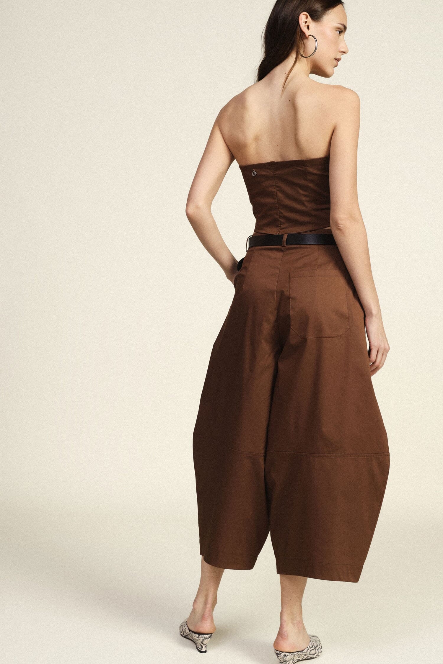 Pantaloni Palazzo Cropped Con Cintura E Pince Dixie