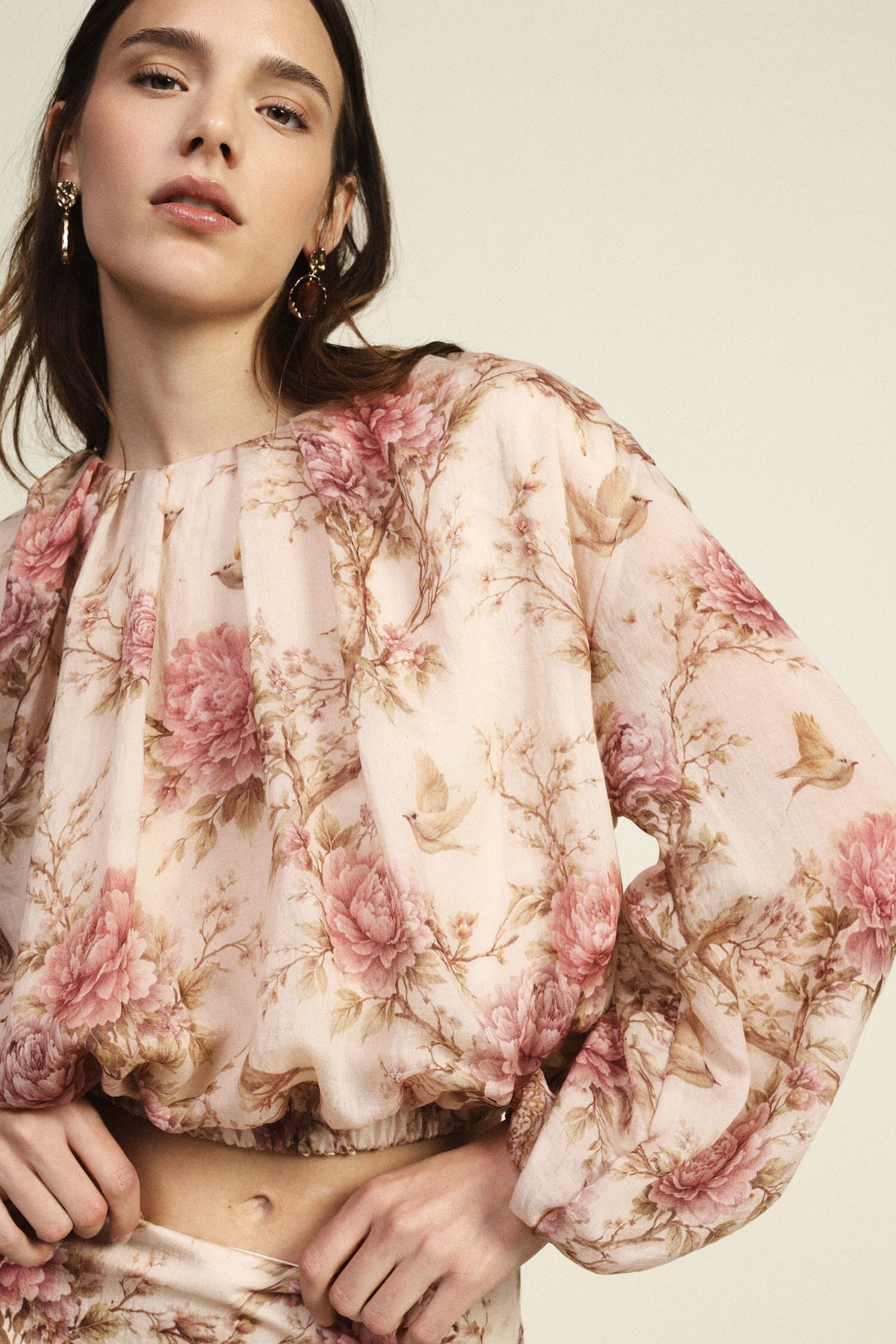 Top With Long Sleeves And Floral Dixie Print