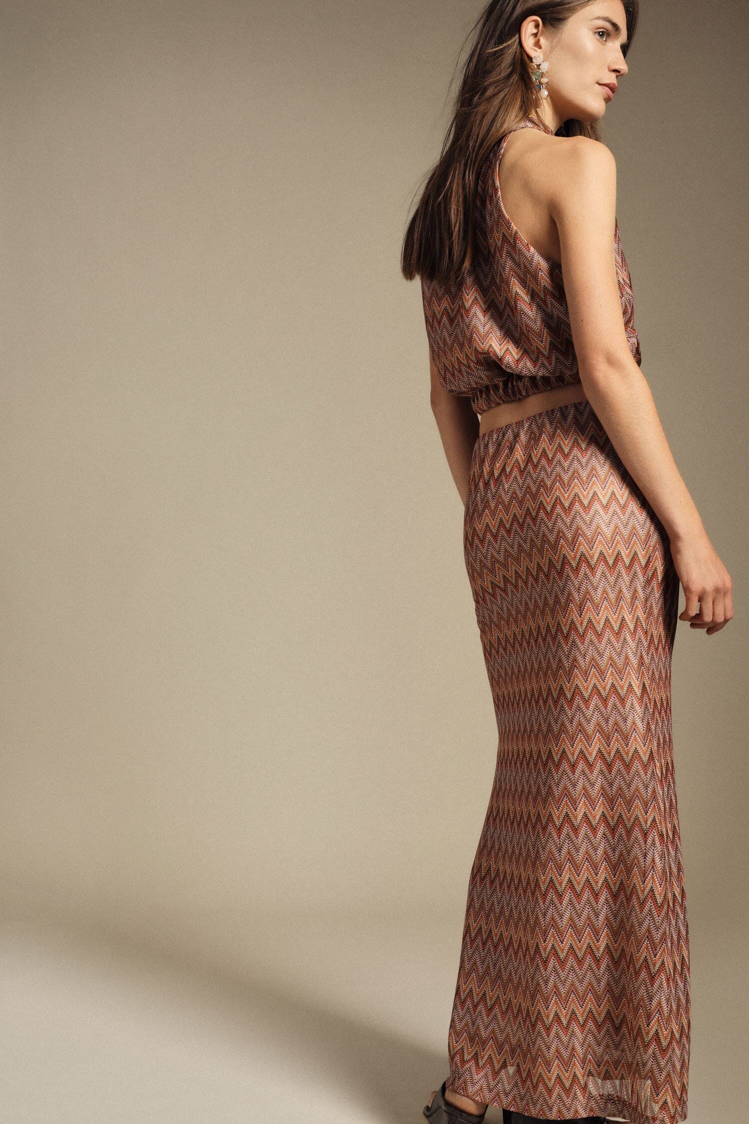 Dixie High Waist Zig Zag Print Long Skirt (jupe longue à taille haute imprimée en zigzag)