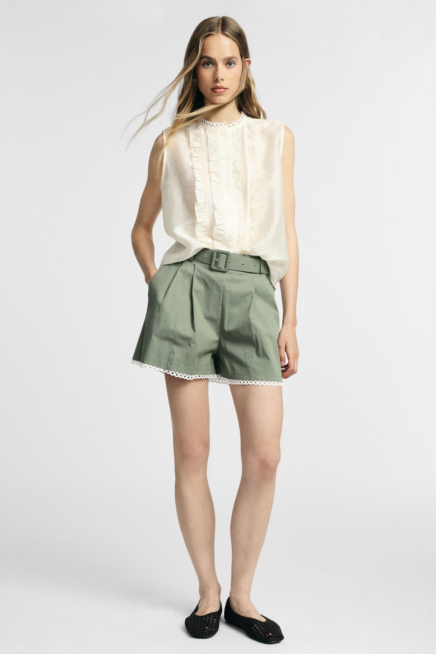 Regular-Fit Shorts With Belt And Perforated Trim Please