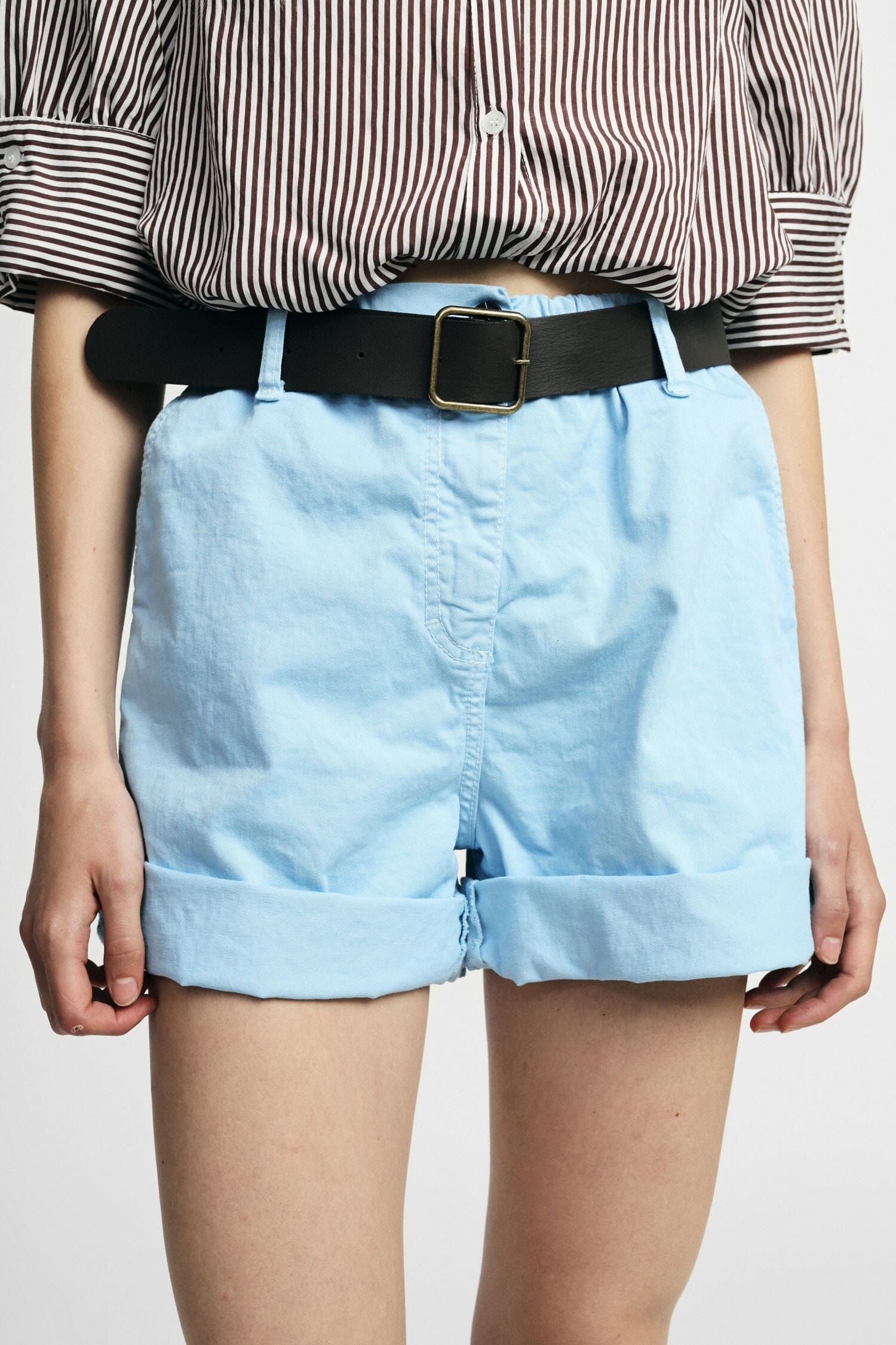 Regular-Fit Shorts With Belt And Turn-ups Please
