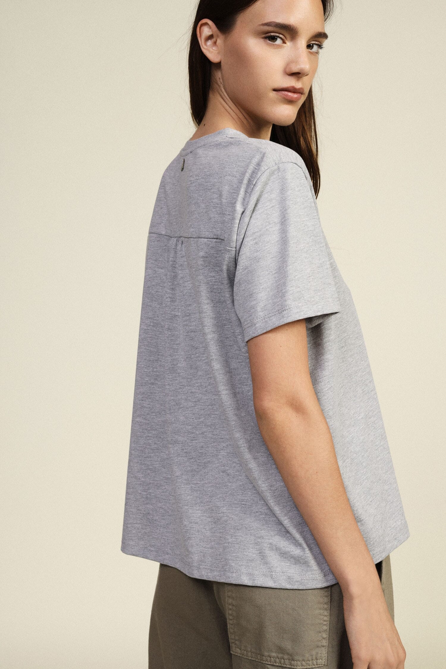 T-Shirt A Maniche Corte Con Taschino E Paillettes Dixie