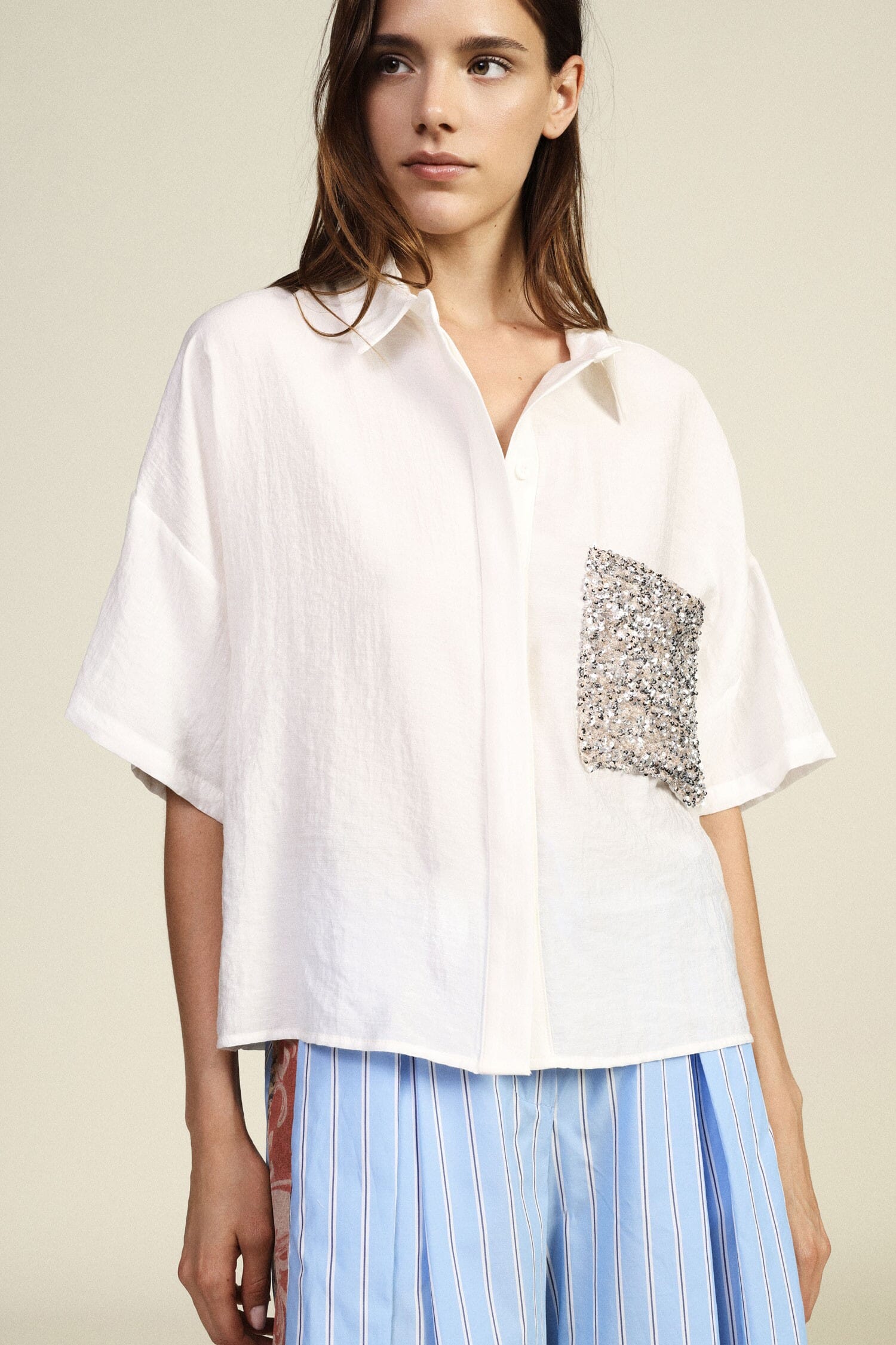 Boxy Shirt With Short Sleeves And Sequins Pocket Dixie