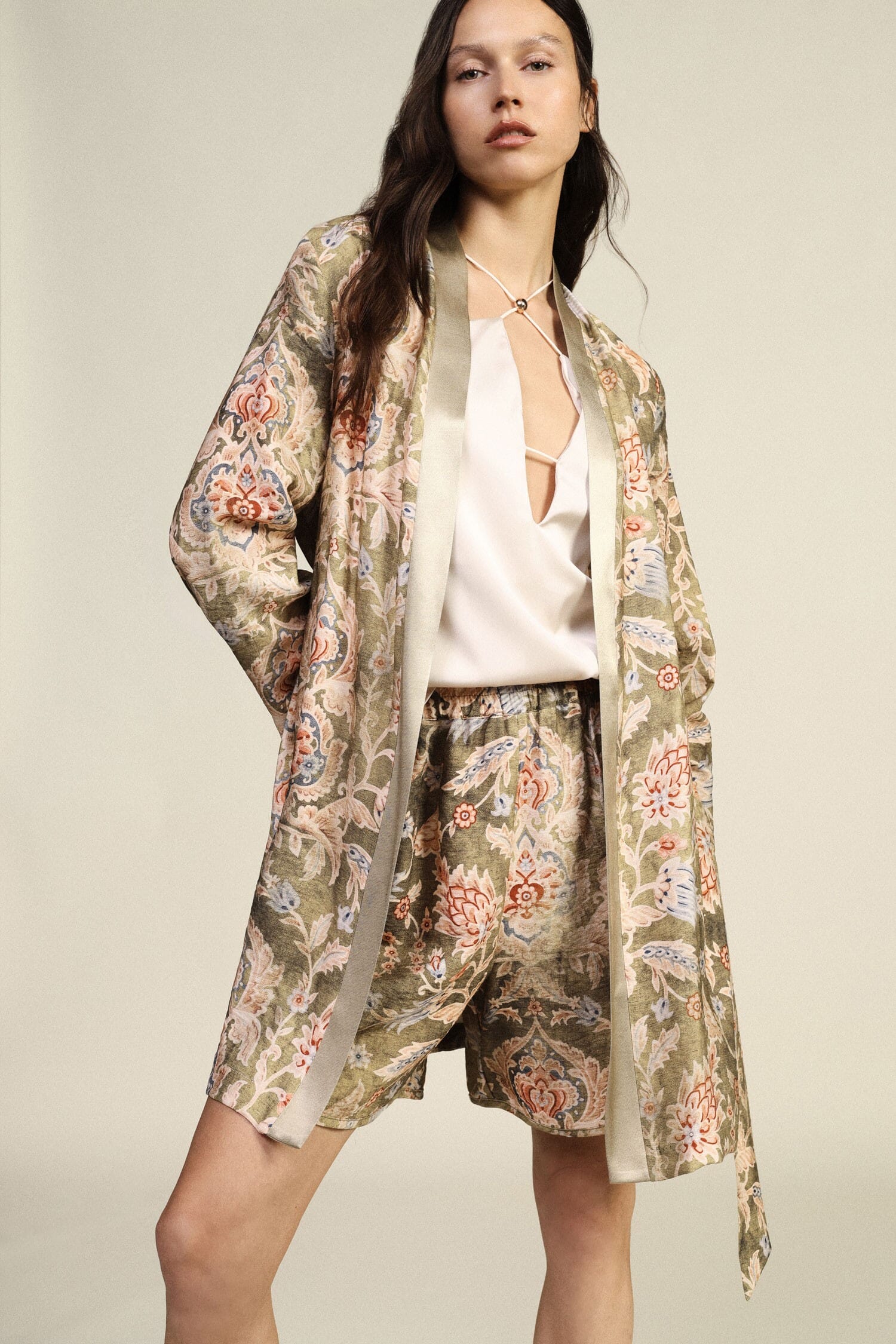 Doudoune fantaisie florale avec ceinture Dixie