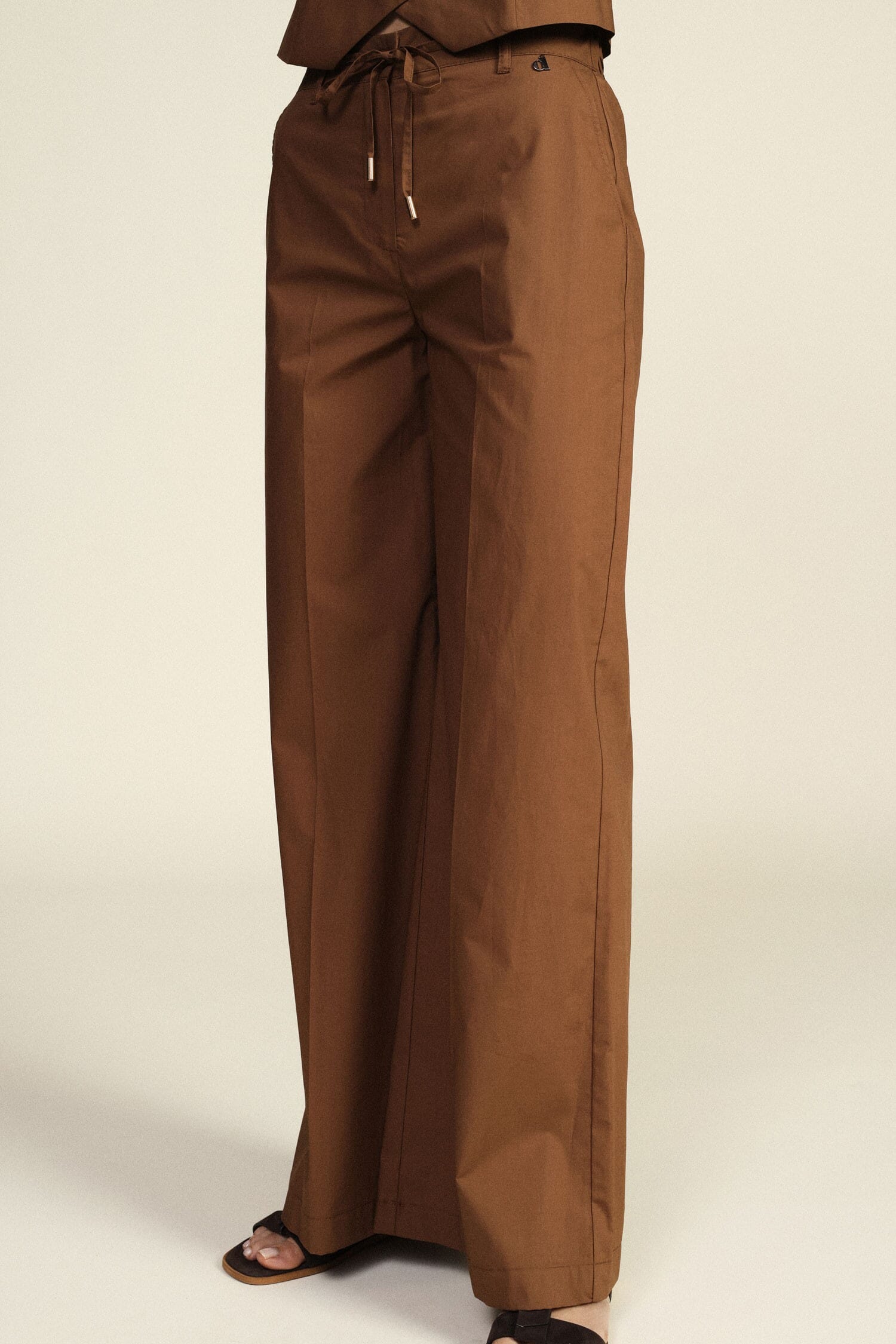 Pantaloni Palazzo Con Coulisse In Vita E Dettagli Metallici Dixie