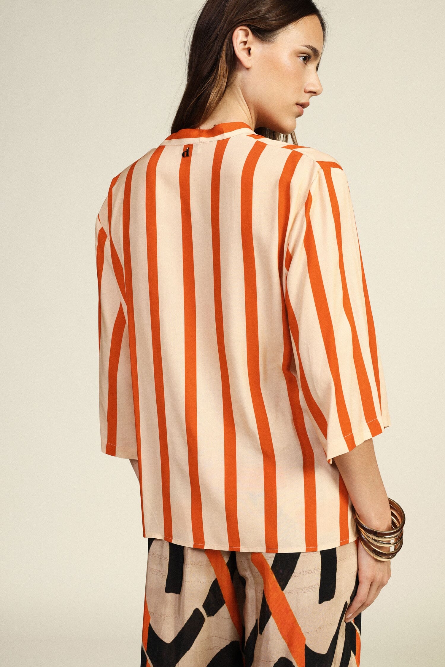Chemise à rayures avec nœud sur le devant et manches 3/4 Dixie
