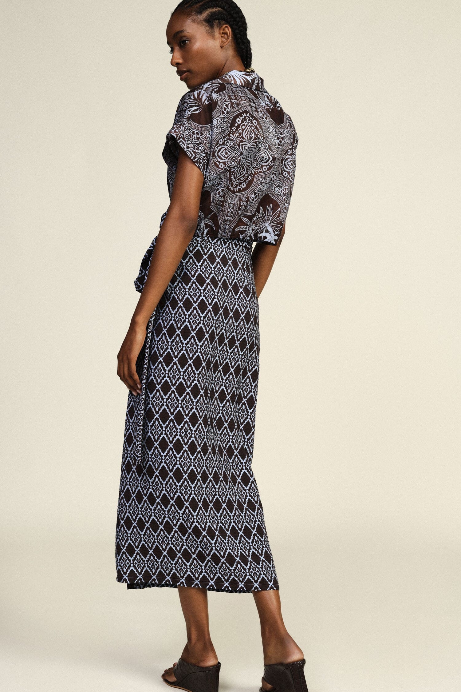 Long Wallet Skirt With Geometric Print Dixie