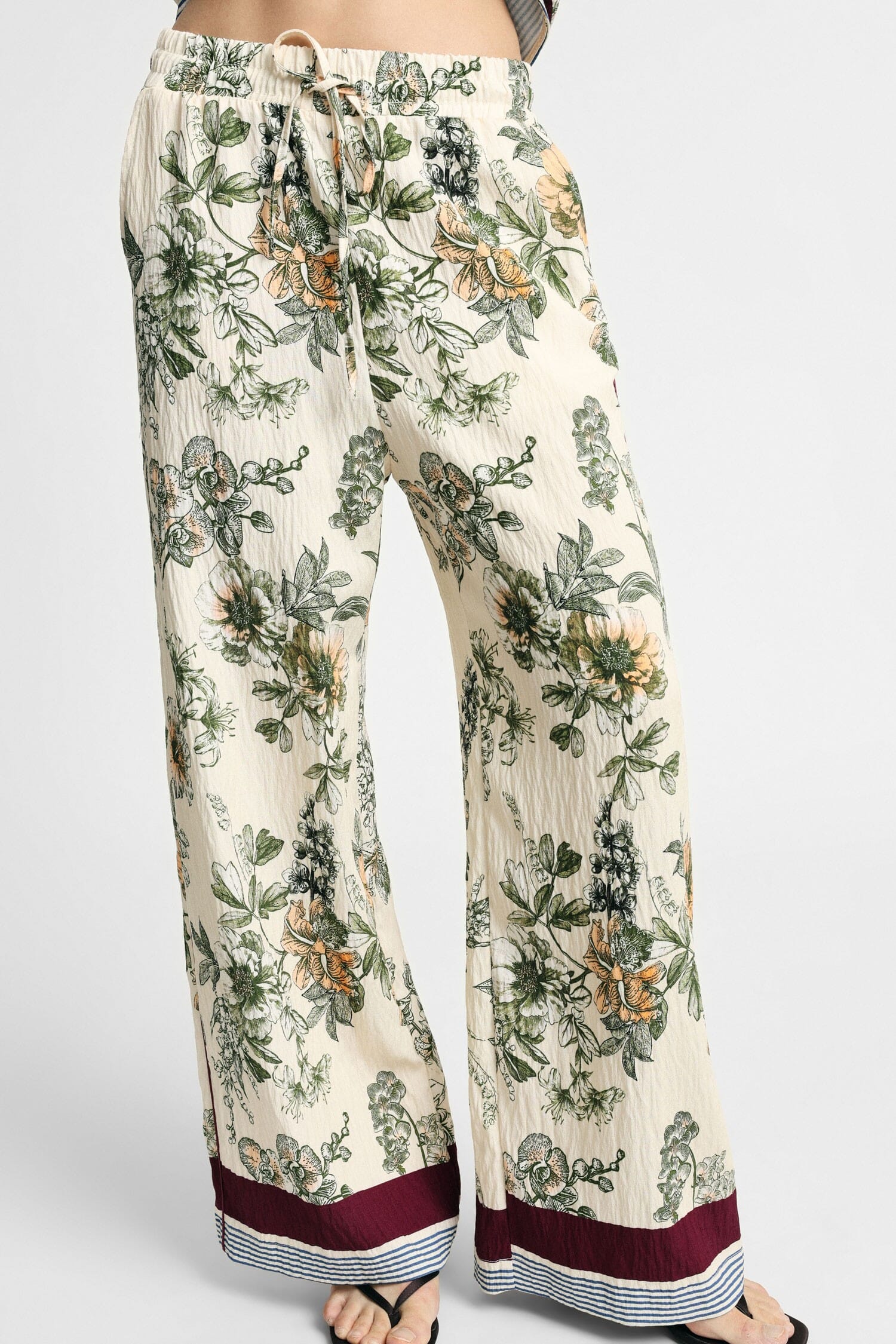 Pantaloni Palazzo Stampa Floreale E Banda A Contrasto Please