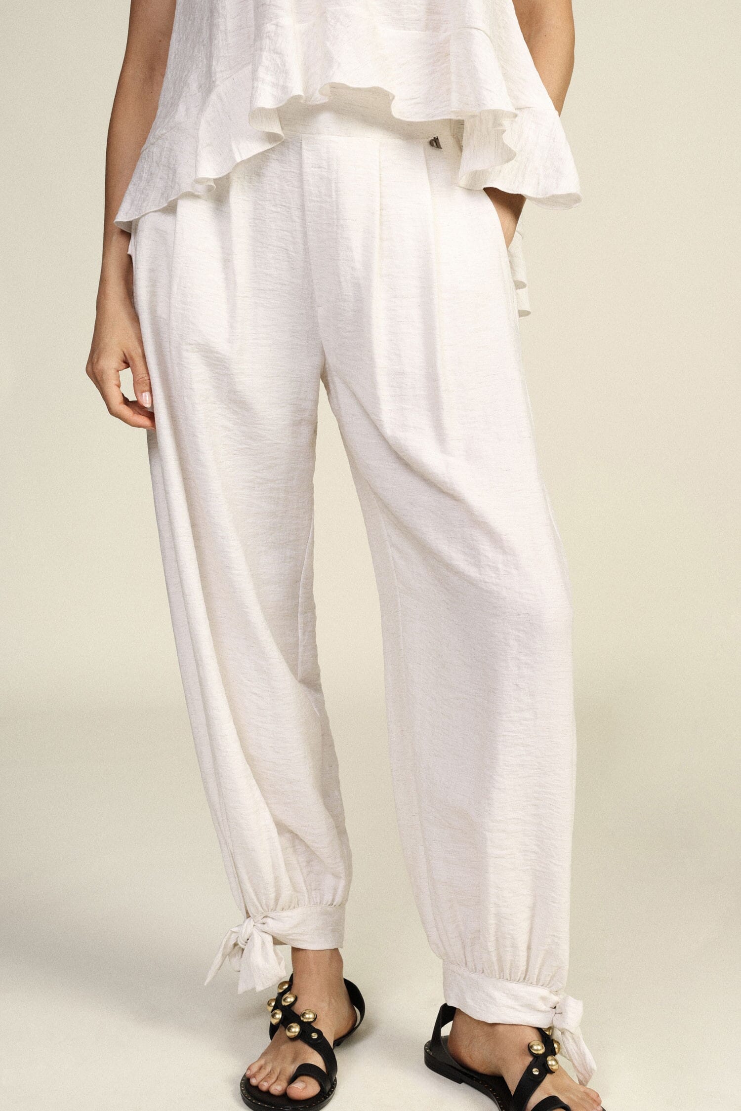 Pantaloni Palazzo Con Fondo Annodato E Pinces Dixie