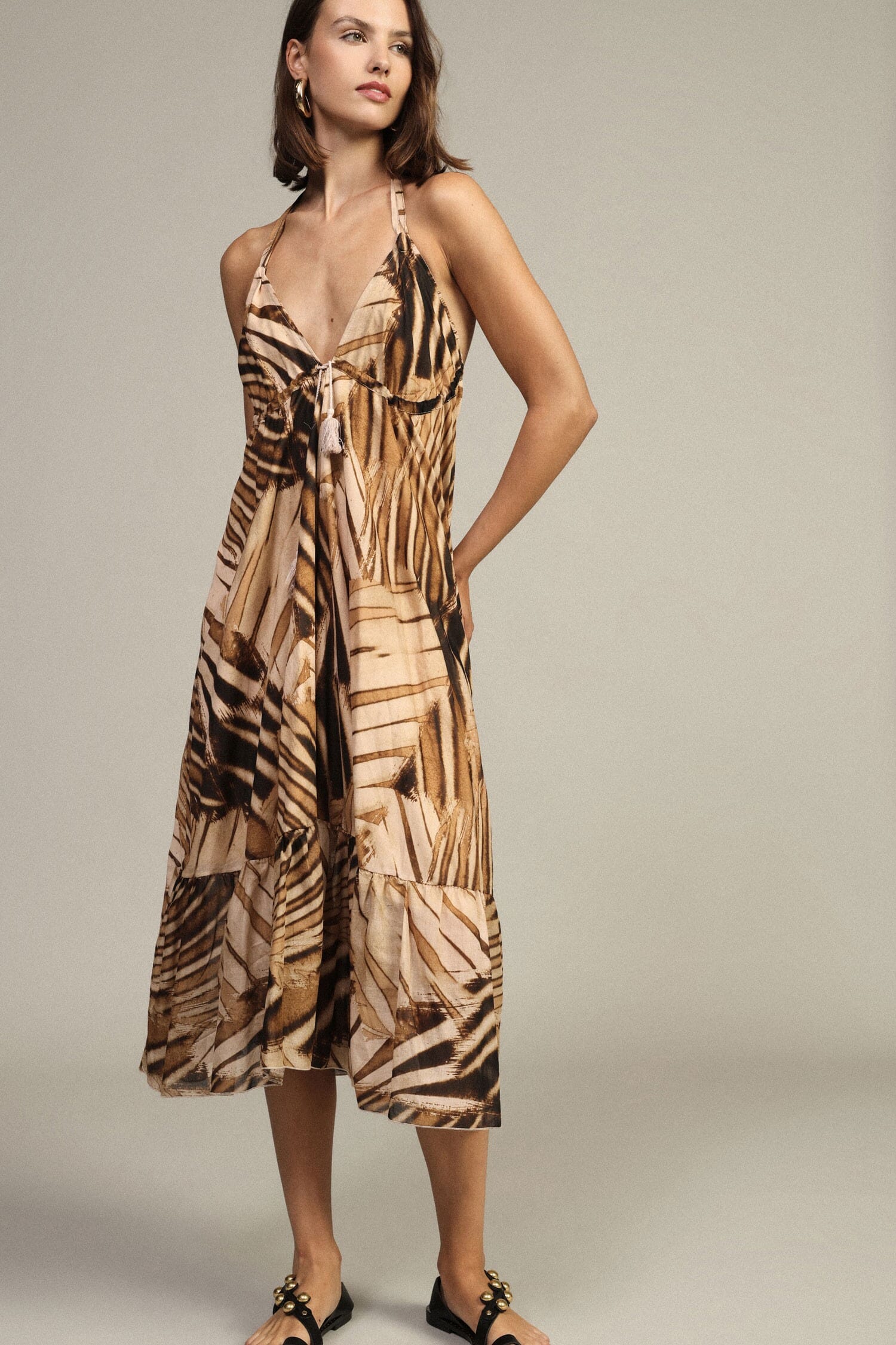 Robe longue à imprimé géométrique avec encolure Dixie