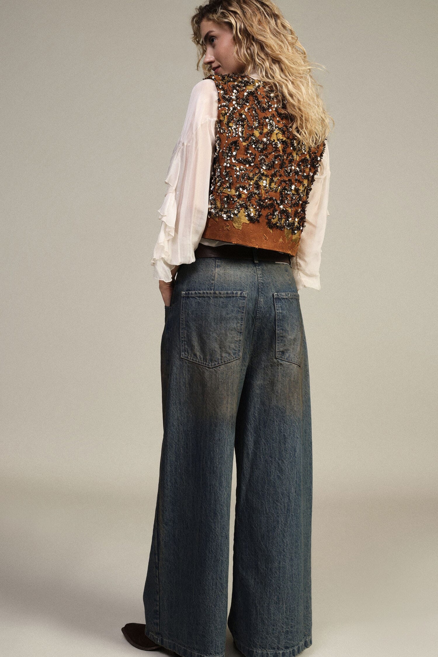 Jeans A Gamba Larga Vita Alta Con Cintura Dixie