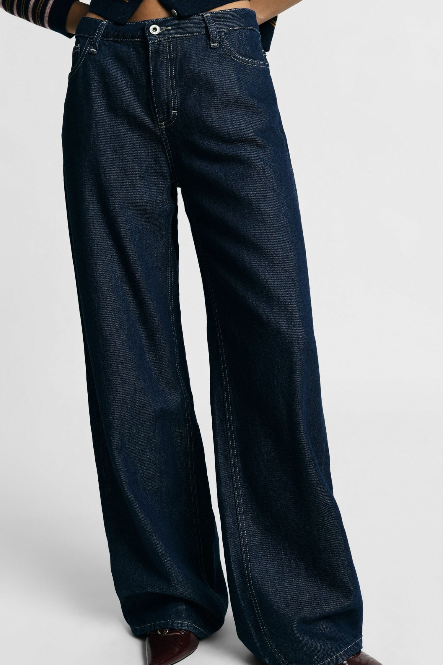 Jeans A Gamba Larga Con Cuciture A Contrasto Please