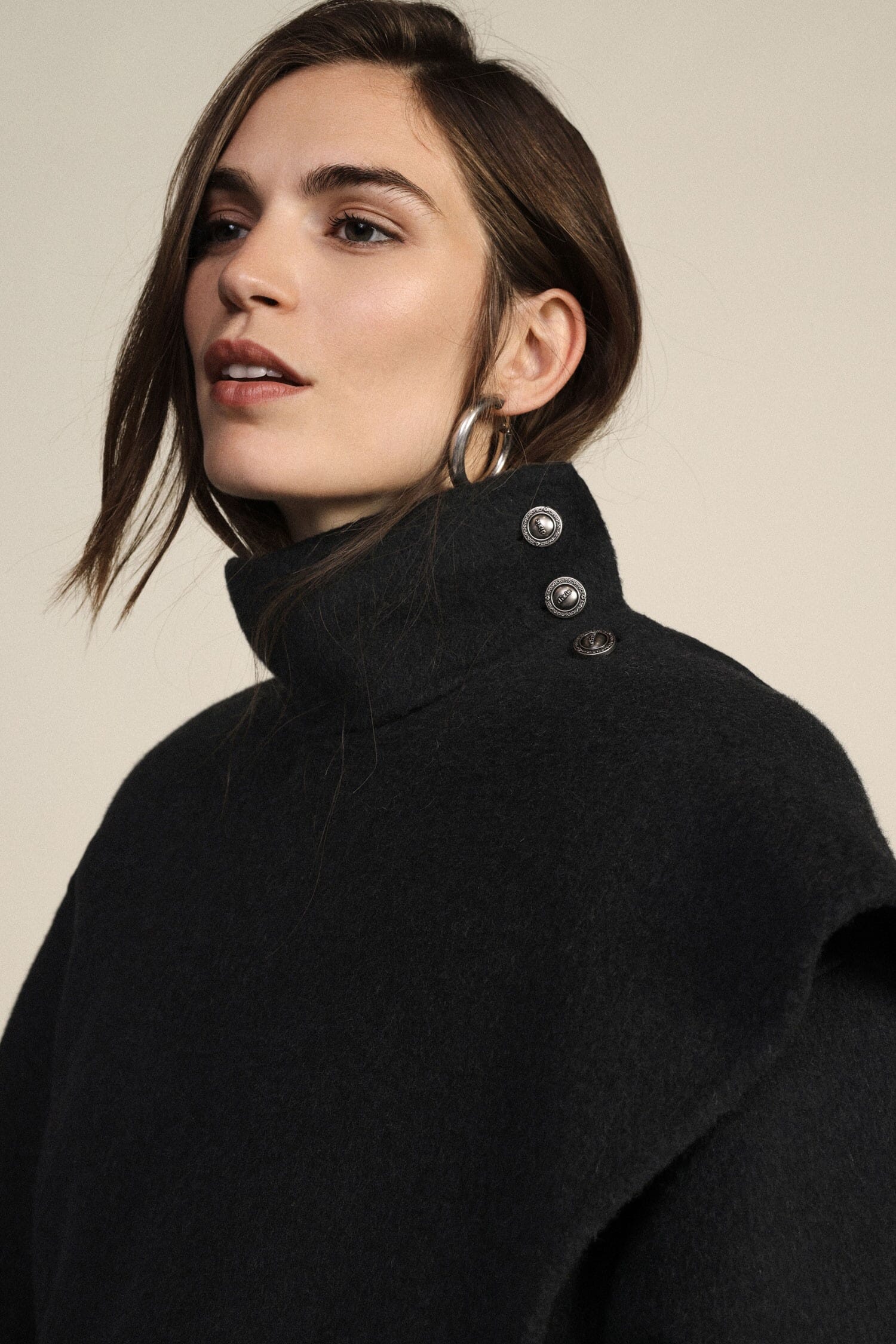 Manteau long à col montant et boutonnage « Dixie »