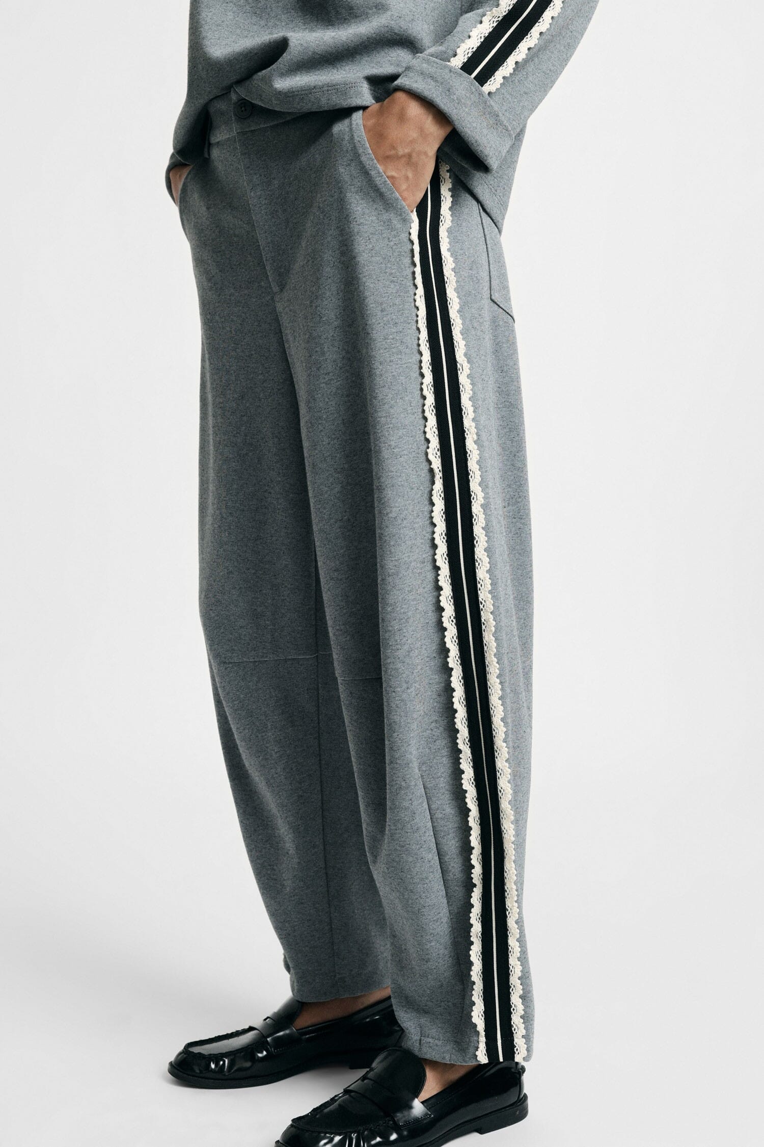 Trousers Jogging Fit Con Bande Laterali A Righe Please