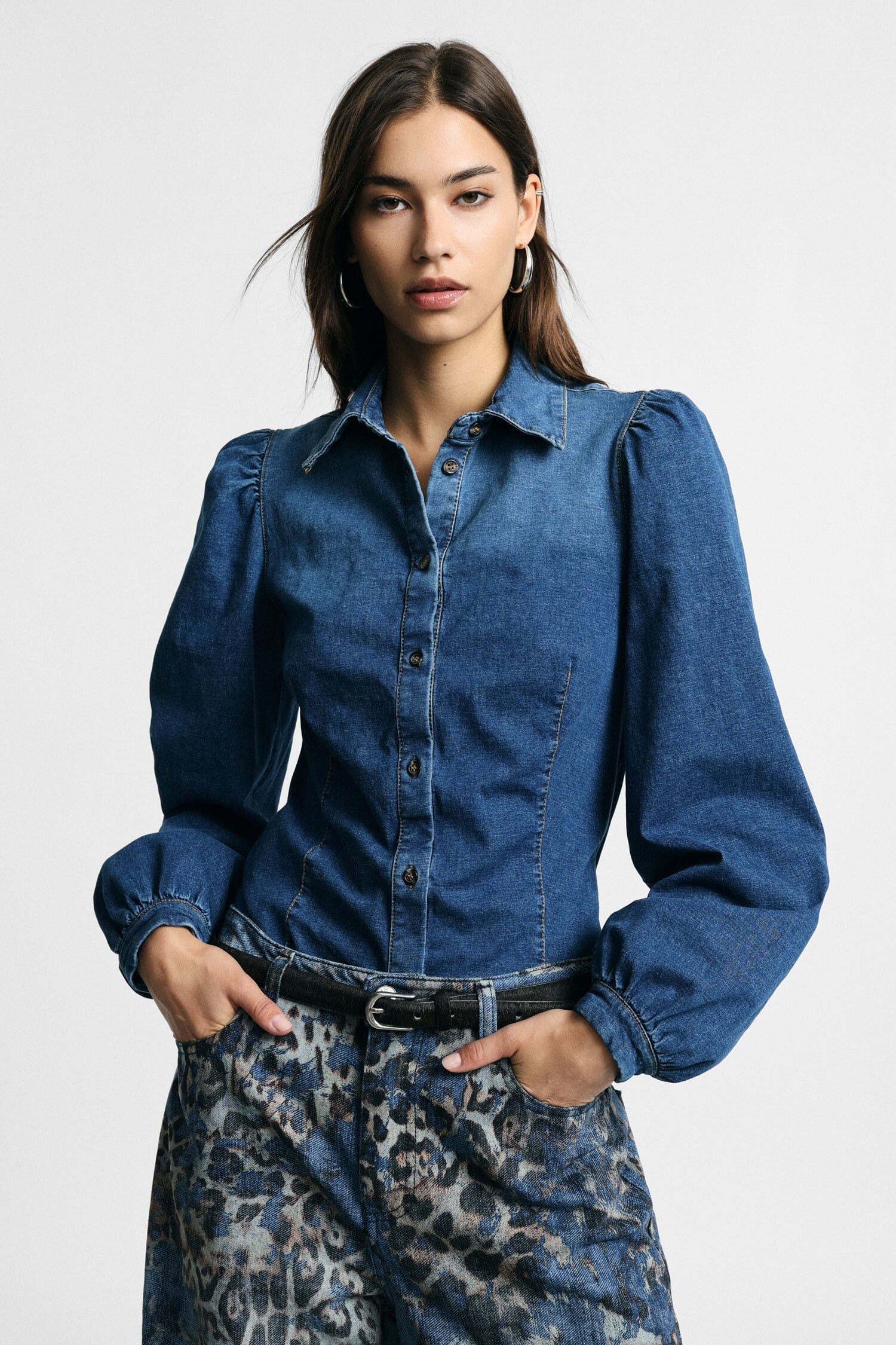 Cmaicia Denim Con Maniche Ampie E Bottoni Frontali Please