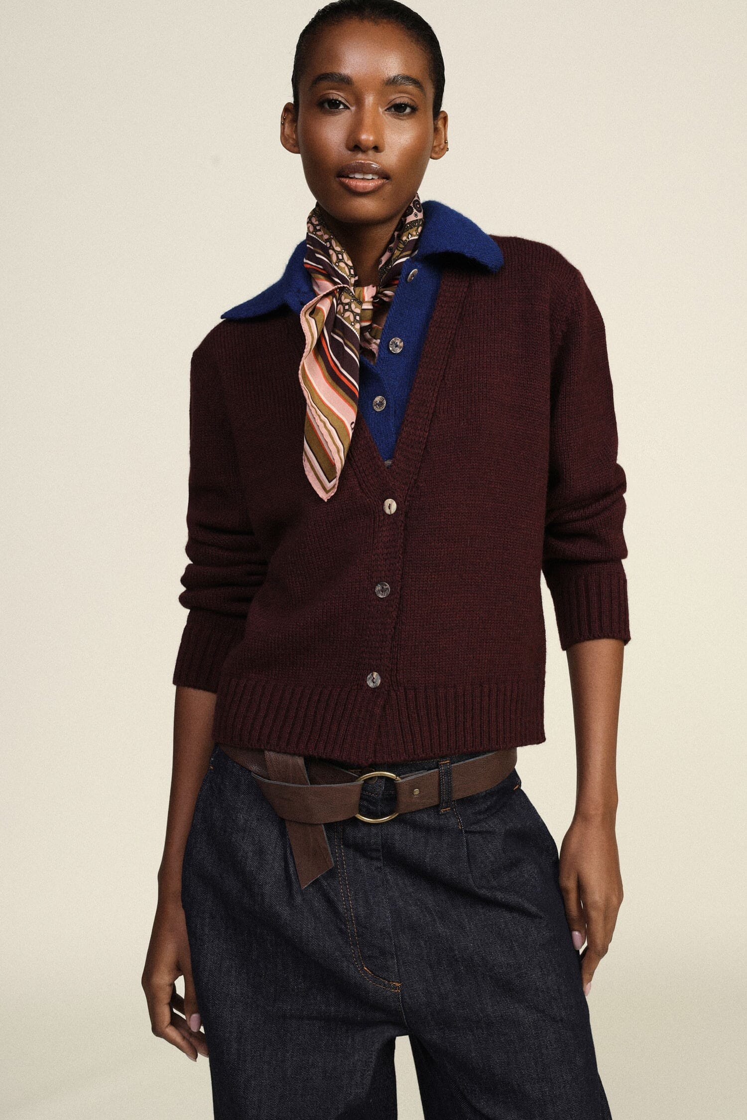 Cardigan Con Colletto A Contrasto E Bottoni Dixie