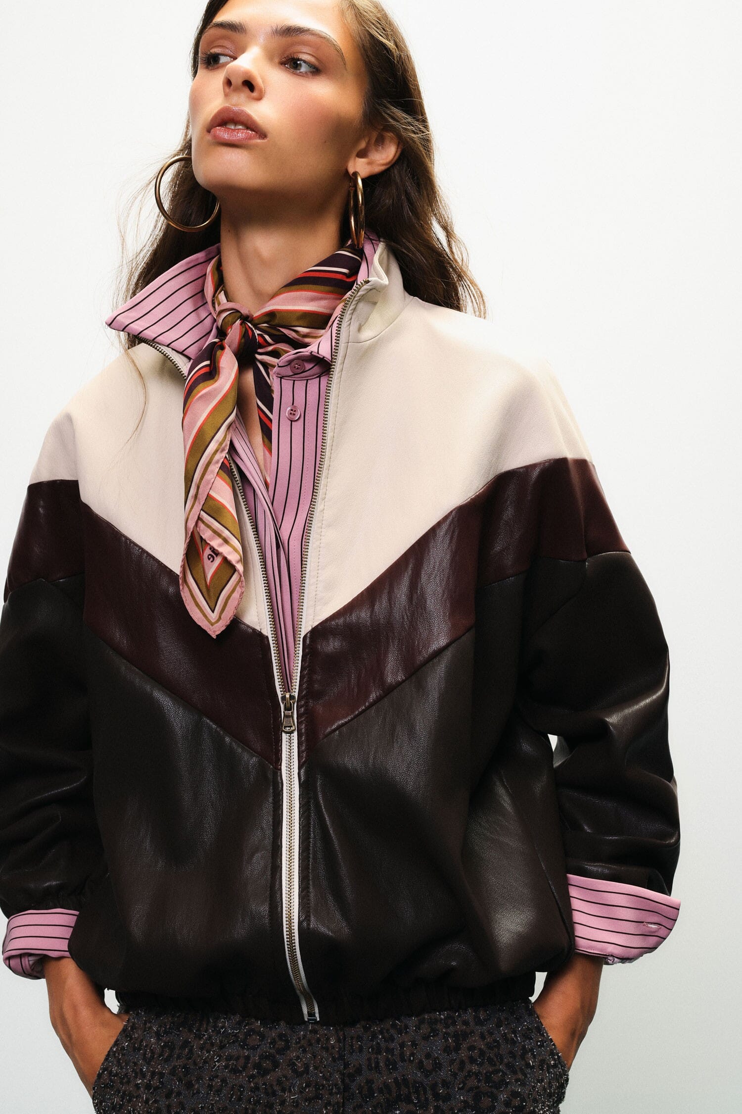 Bomber Con Motivo Chevron E Zip Frontale Dixie