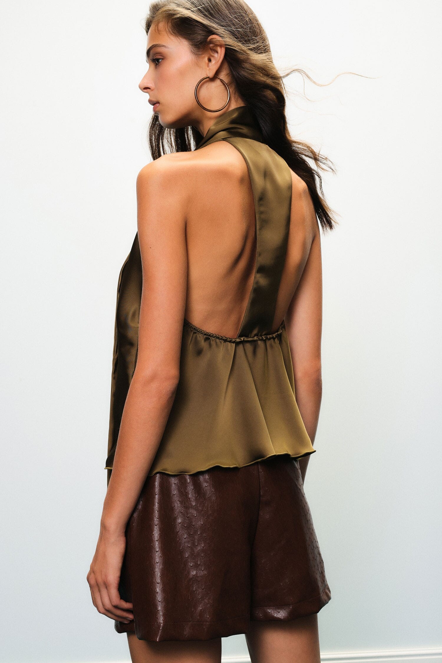 Dixie Loose-Fitting Sleeveless Top with Central Bow