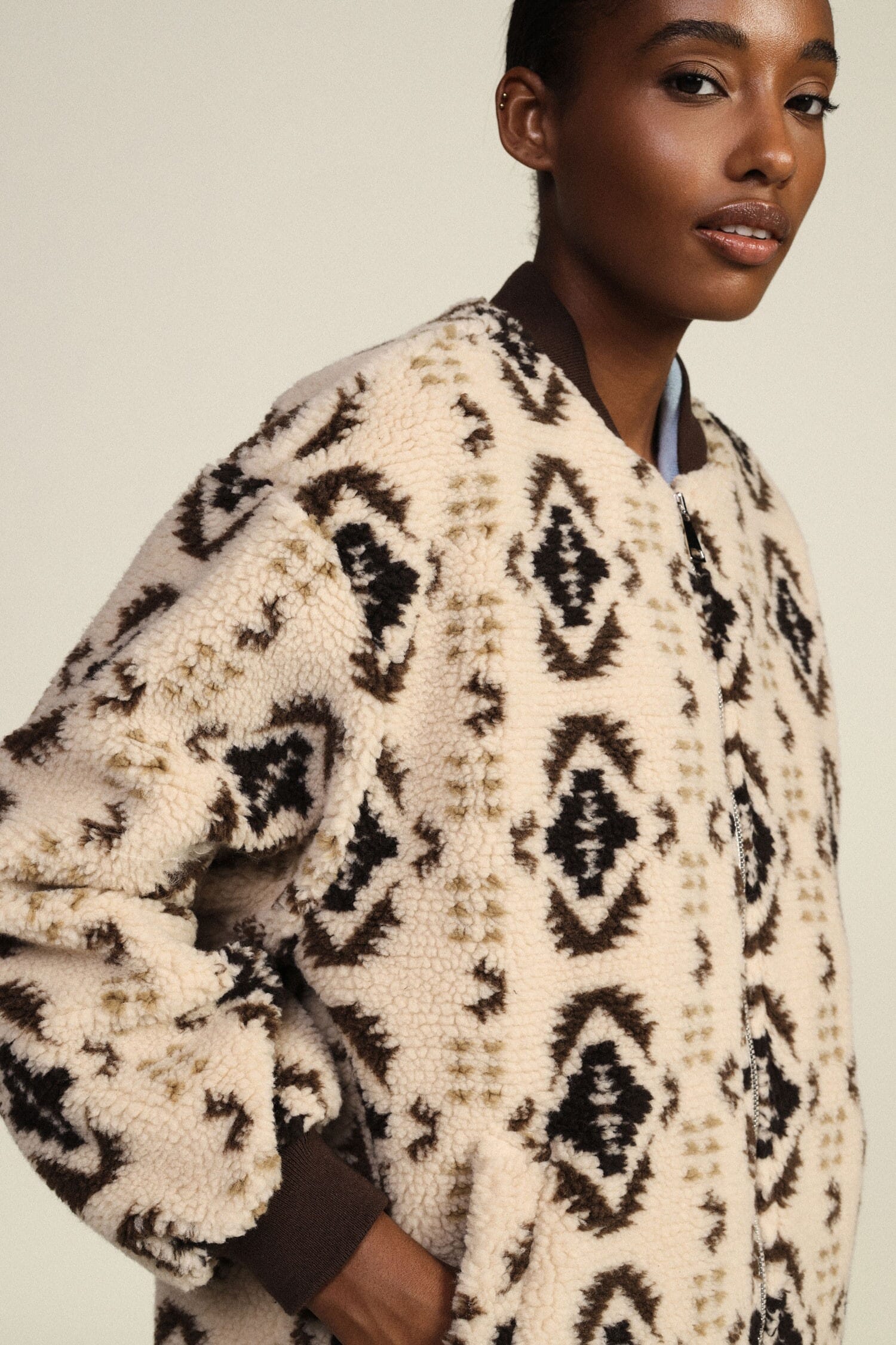 Bomber Con Motivo Geometrico E Zip Frontale Dixie