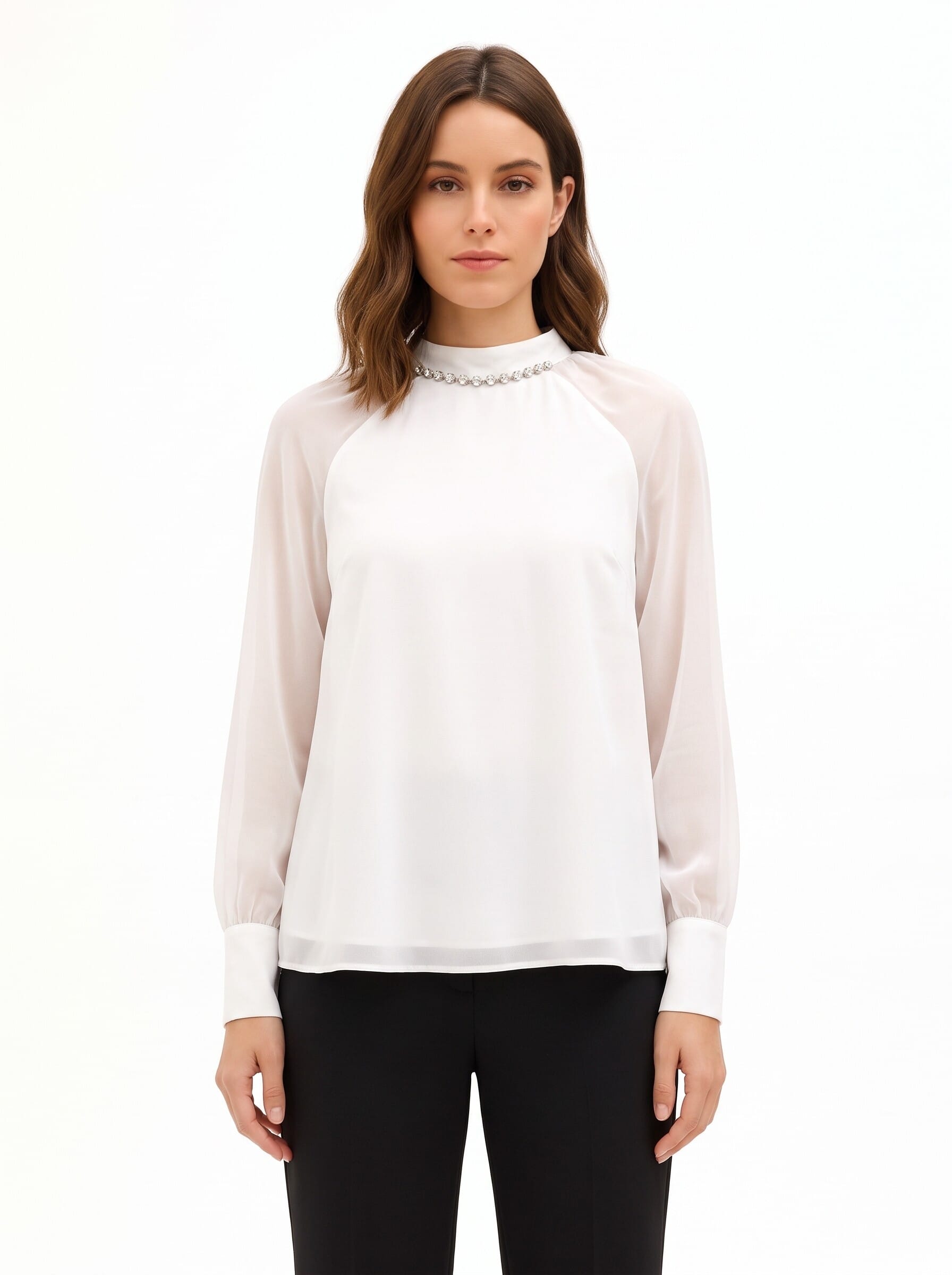 Blouse ample en mousseline avec des cristaux sur l'encolure « Rinascimento »