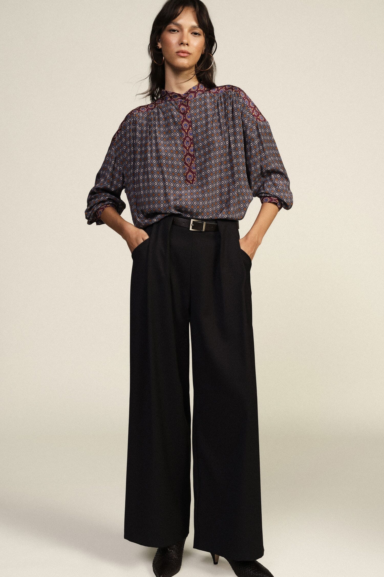 Pantaloni Palazzo Con Cintura In Vita E Pince Dixie