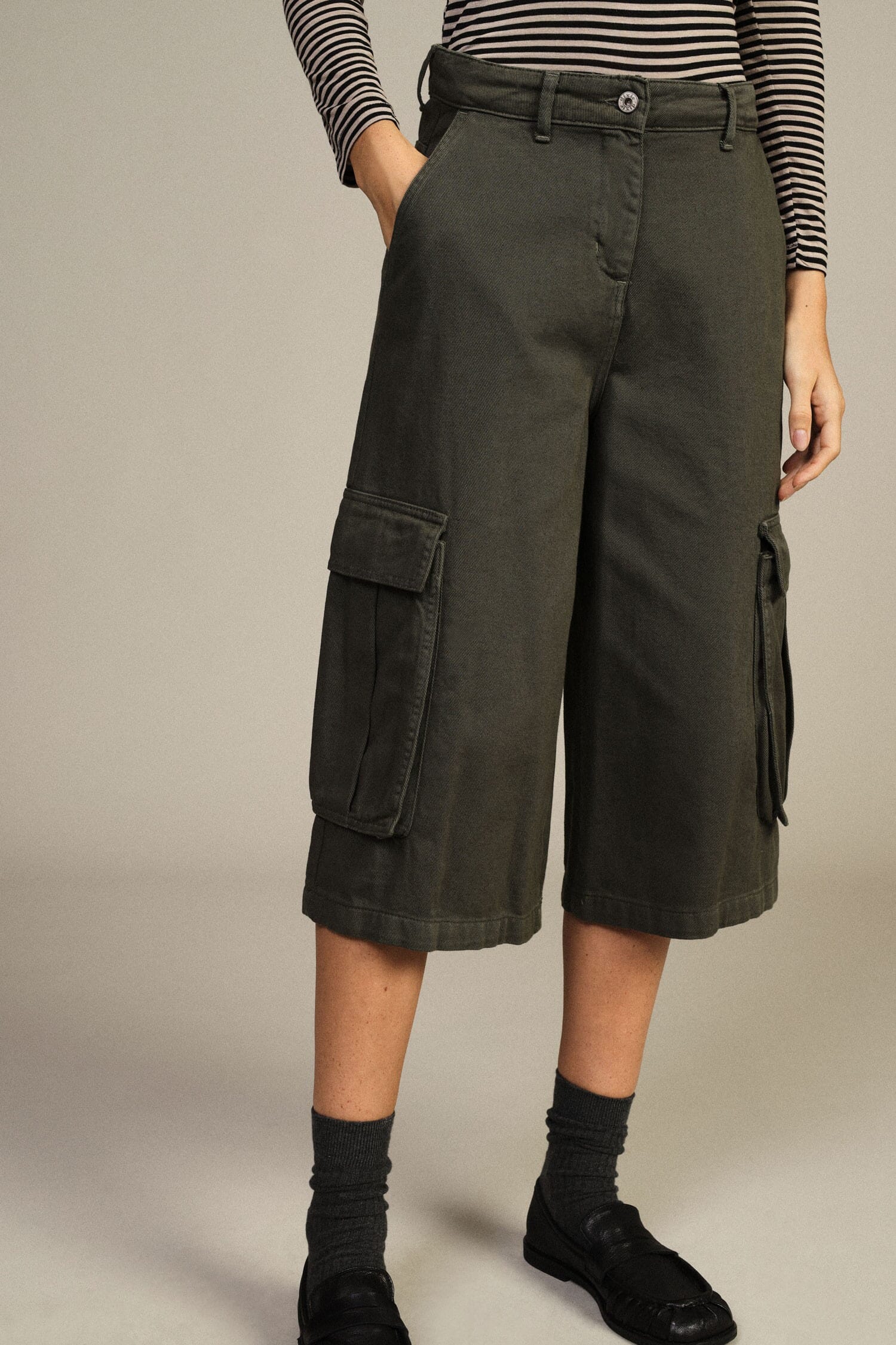 Shorts A Caramella Con Tasche Laterali Ampie Dixie